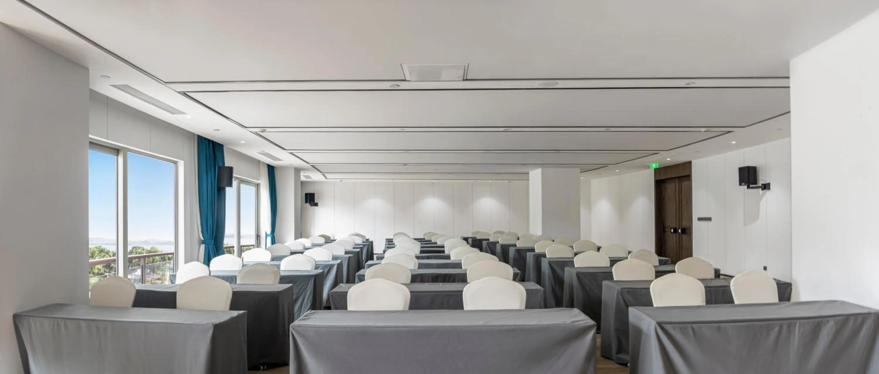 Meeting/conference room in Sanya Junji Seaview Hotel