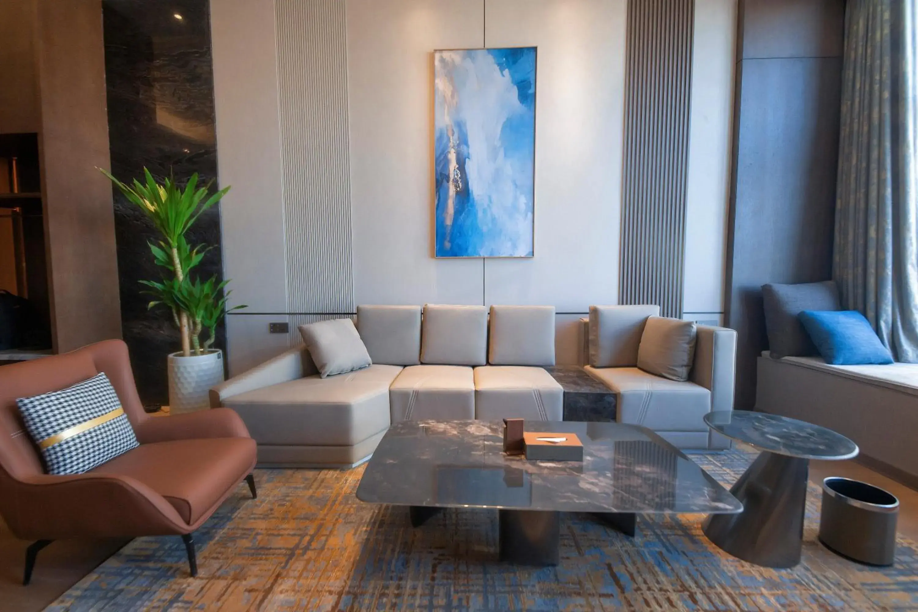 Super King Suite with One King and Two Single Beds in Wyndham Dalian Jinpu Super King Suite with One King and Two Single Beds in Wyndham Dalian Jinpu