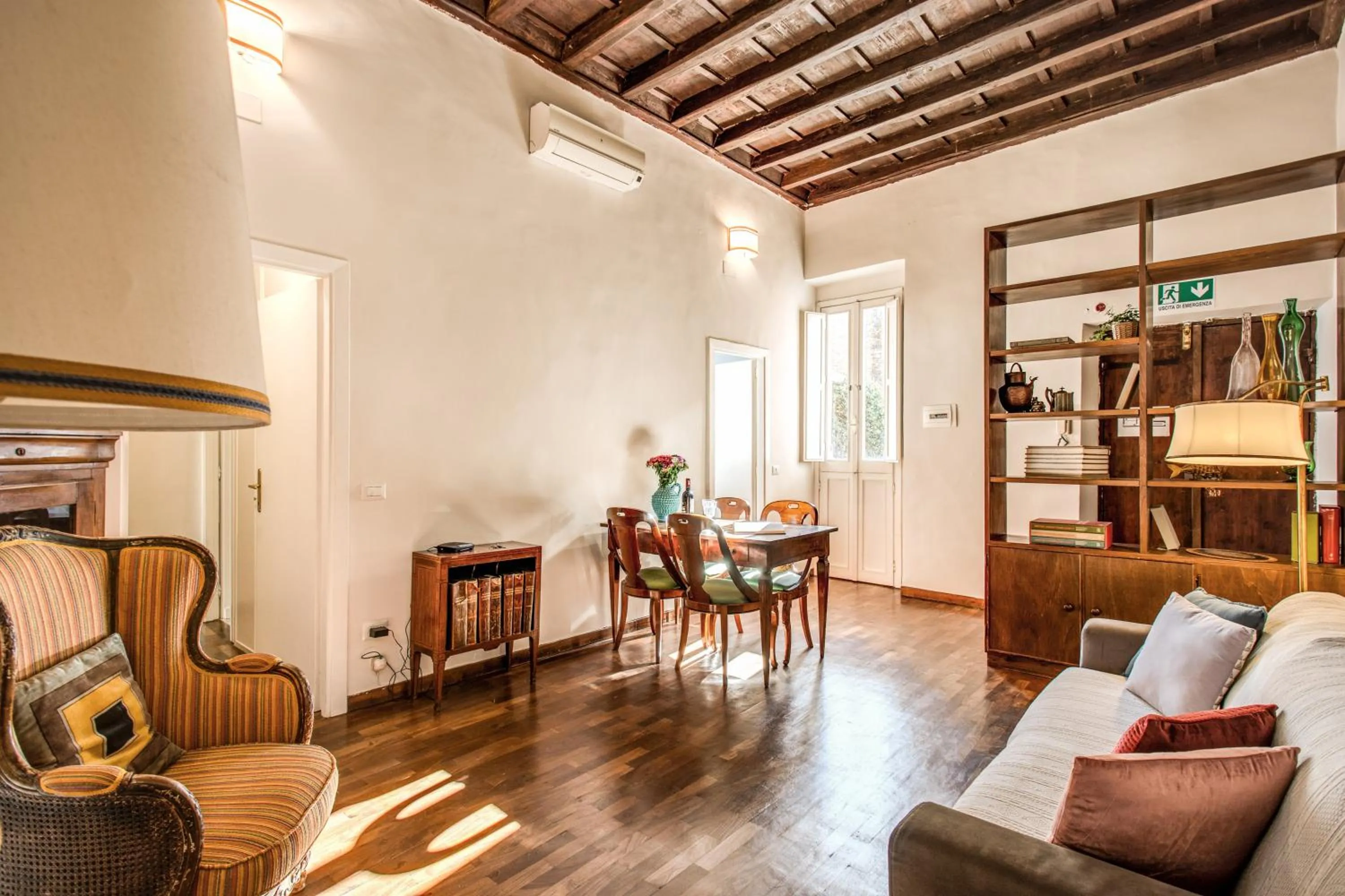 Living room in Borgo Pio Passetto Papale