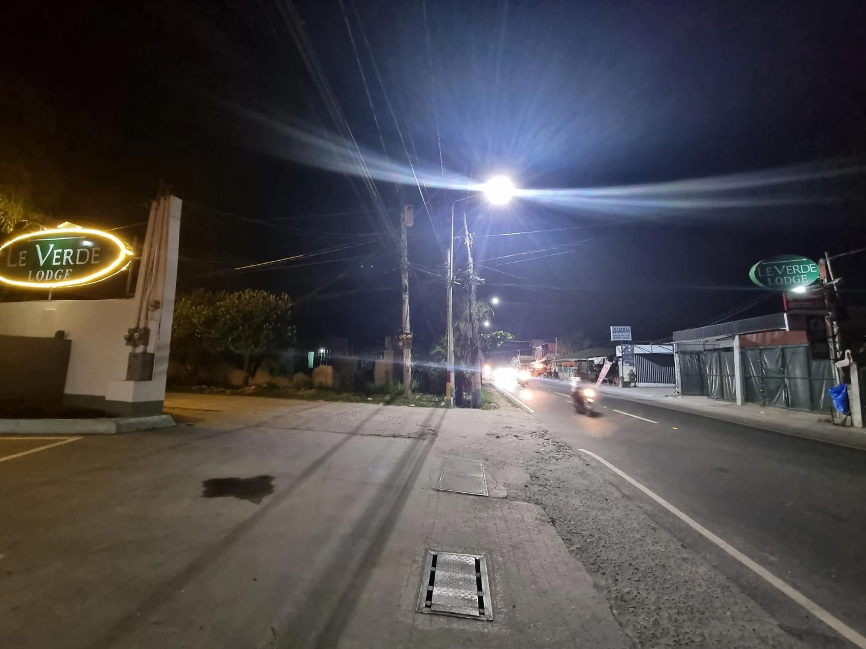 Night in Le Verde Lodge