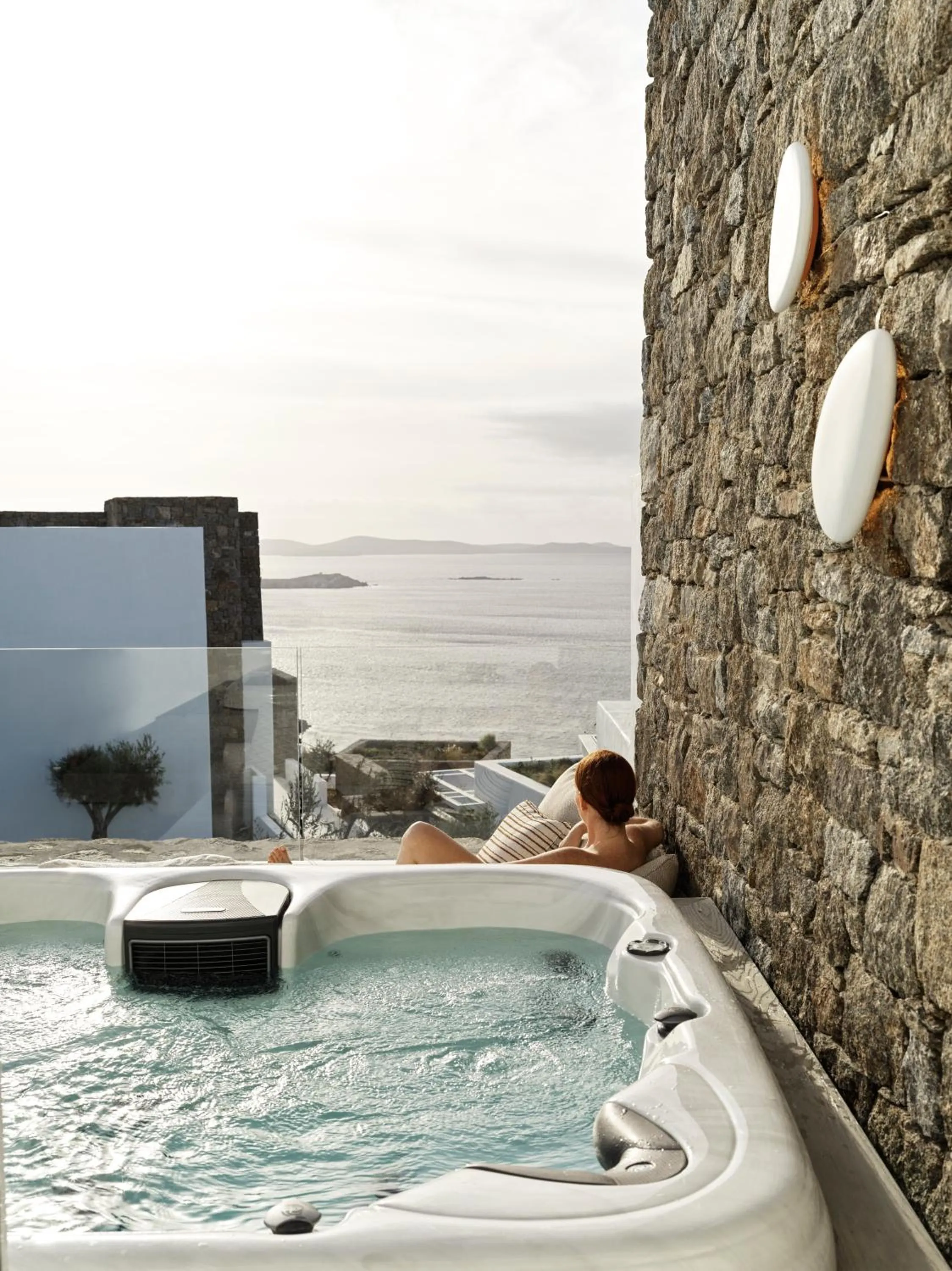 Hot Tub in Deos Mykonos - A Myconian Collection Hotel