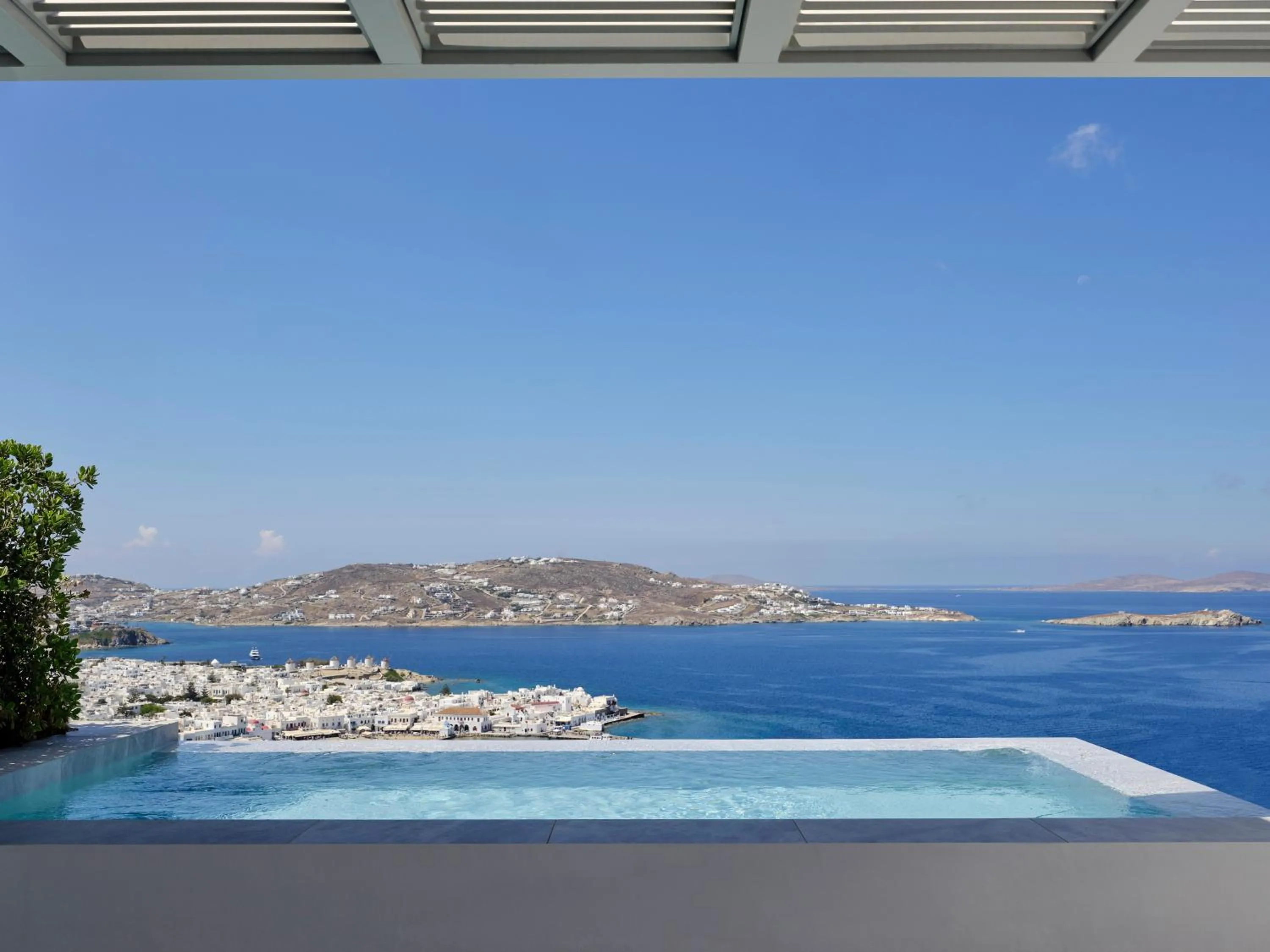 Sea view in Deos Mykonos - A Myconian Collection Hotel