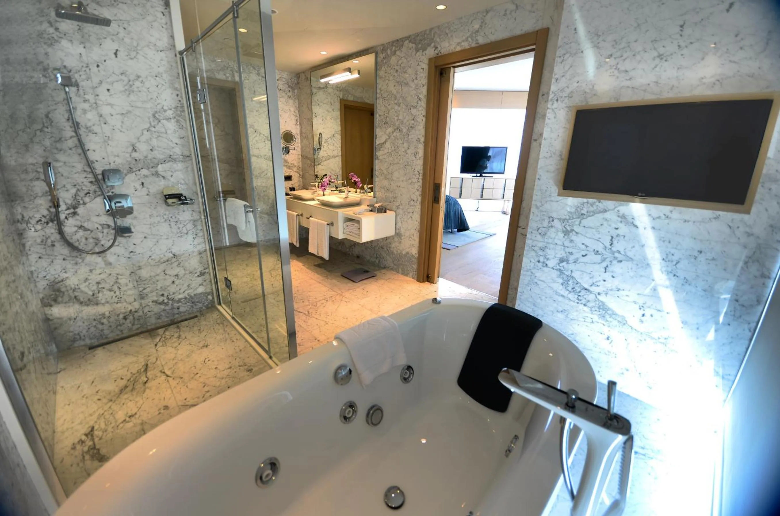 Bathroom in Wyndham Grand Istanbul Levent Hotel & Conference Center