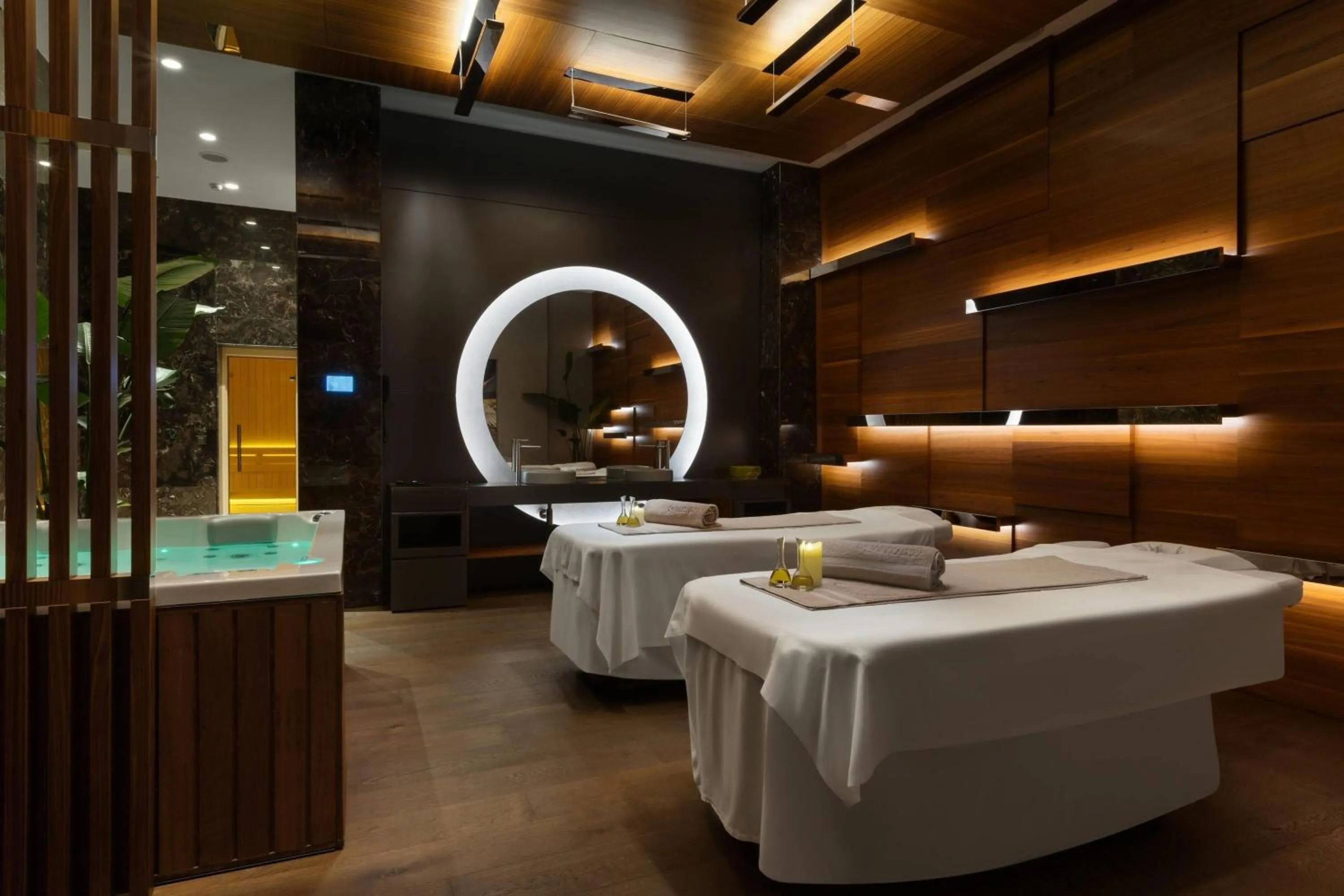Spa and wellness centre/facilities in Wyndham Grand Istanbul Levent Hotel & Conference Center