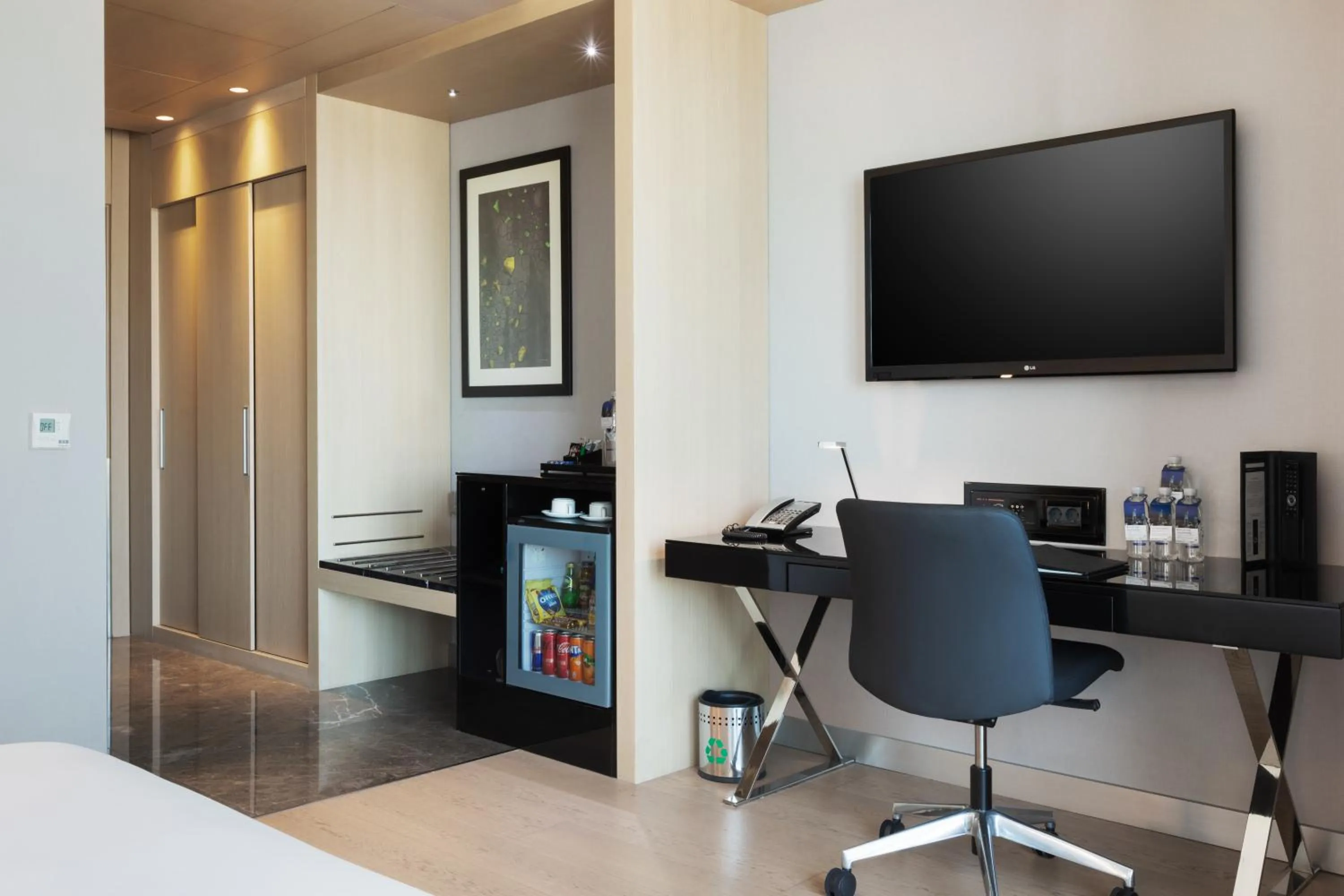 Bedroom, Bed in Wyndham Grand Istanbul Levent Hotel & Conference Center