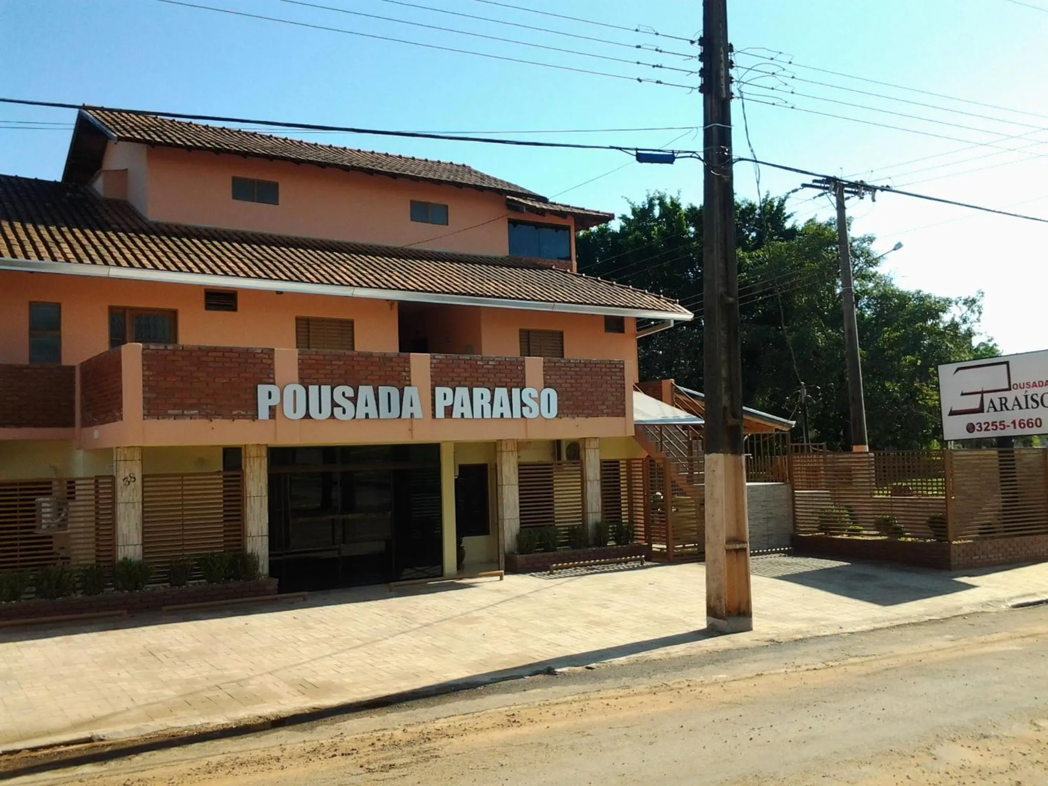 Facade/entrance in Pousada Paraiso