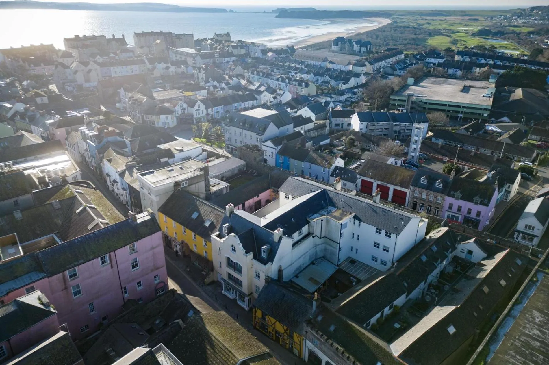 Cosy At The Mews - 2 Bedroom Apartment - Tenby
