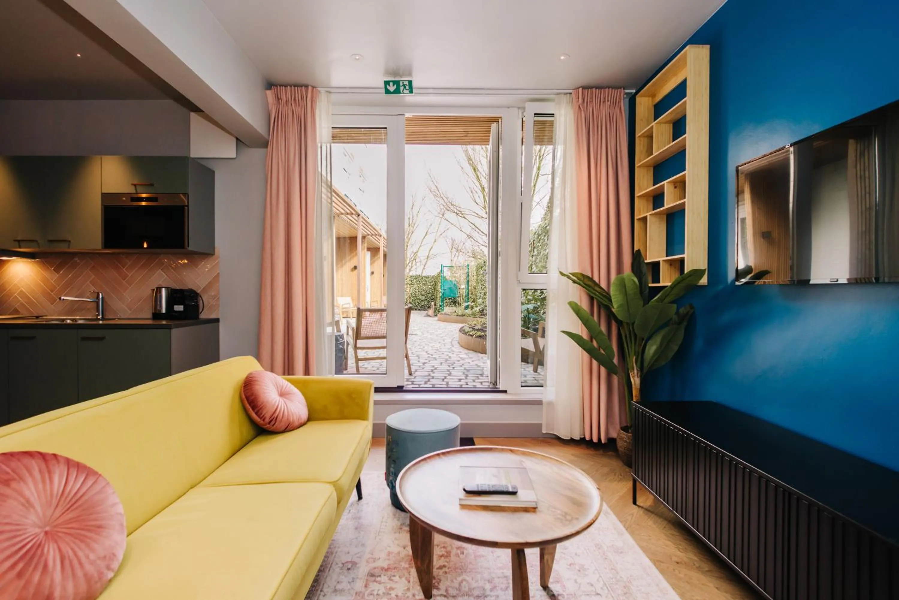 Kitchen or kitchenette in Hotel Keur