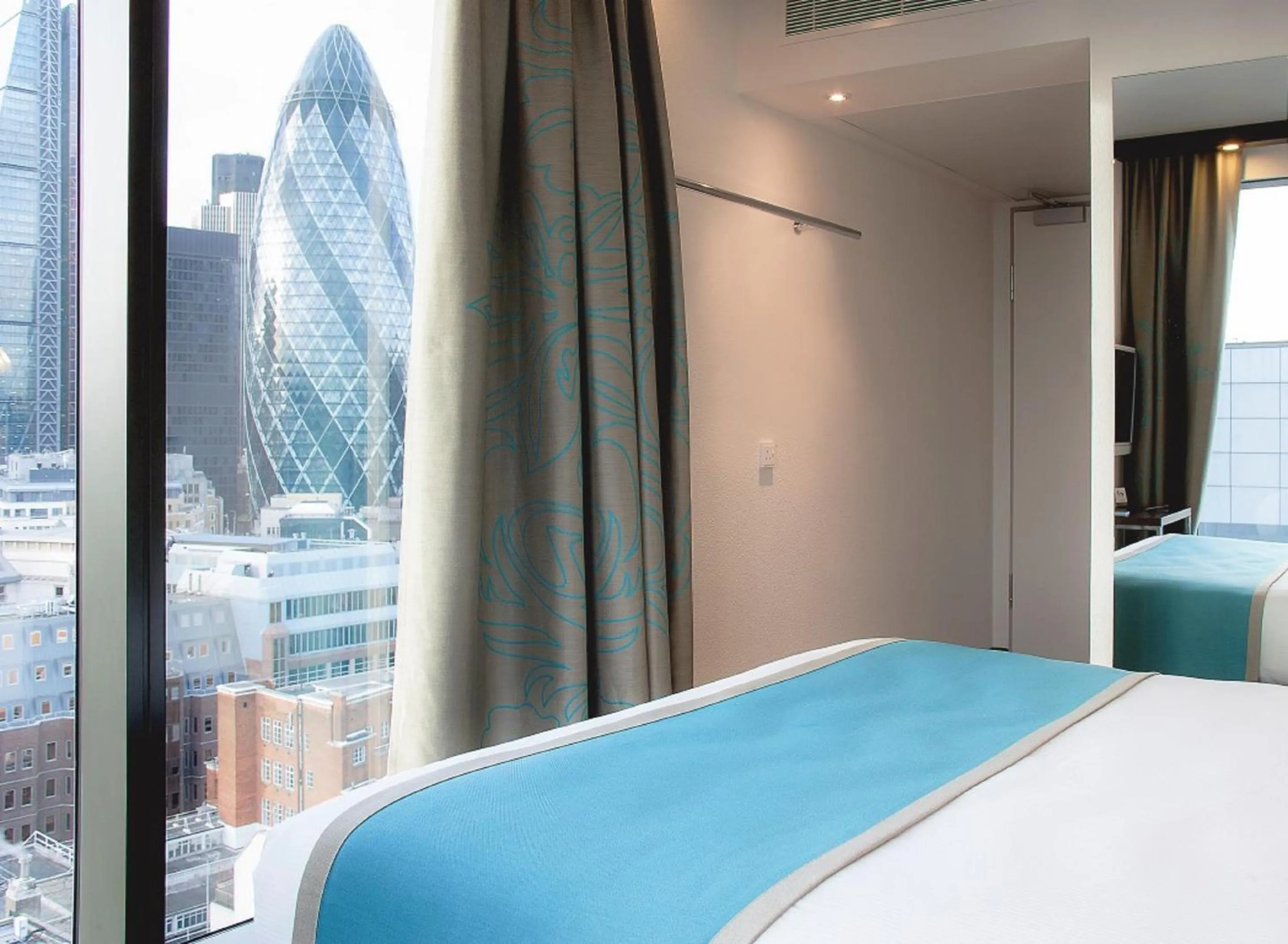 Photo of the whole room, Bed in Motel One London-Tower Hill