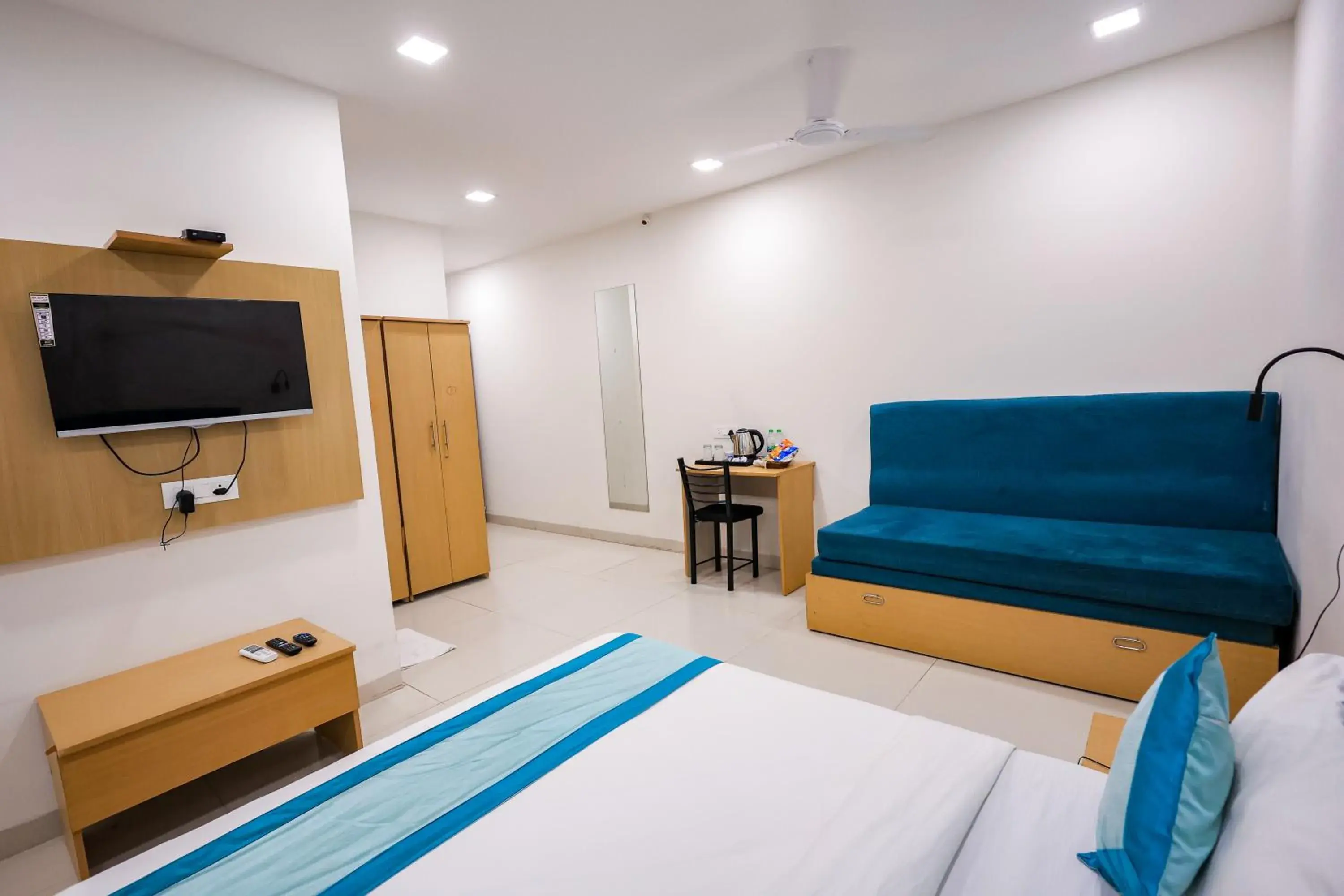 Executive Triple Room in Hotel Konark Nest-Vijay Nagar Executive Triple Room in Hotel Konark Nest-Vijay Nagar