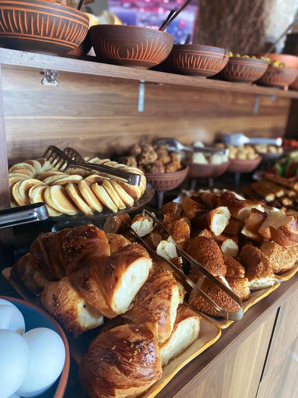 Breakfast in Avlu Cave House