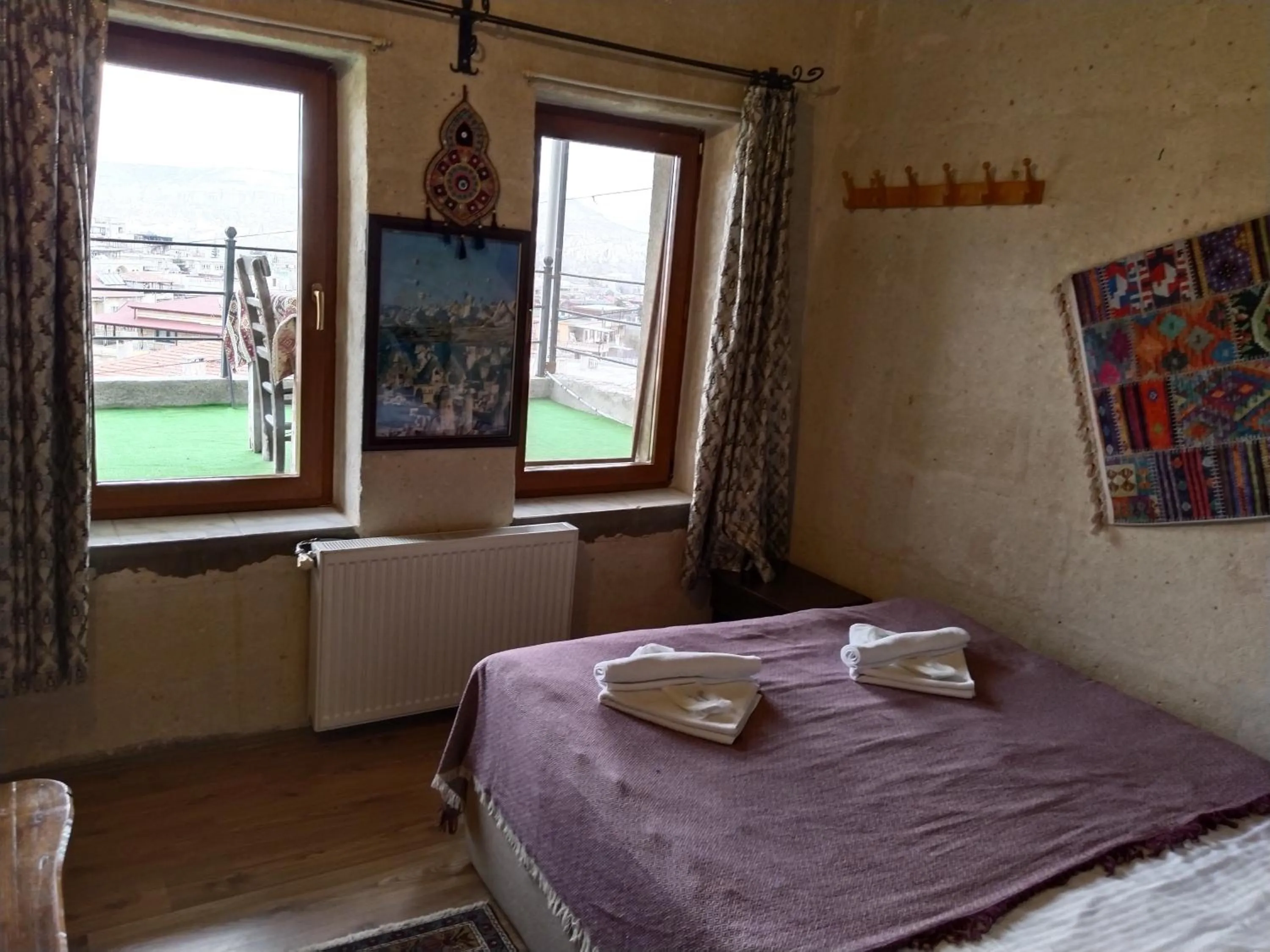 Bedroom, Bed in Avlu Cave House