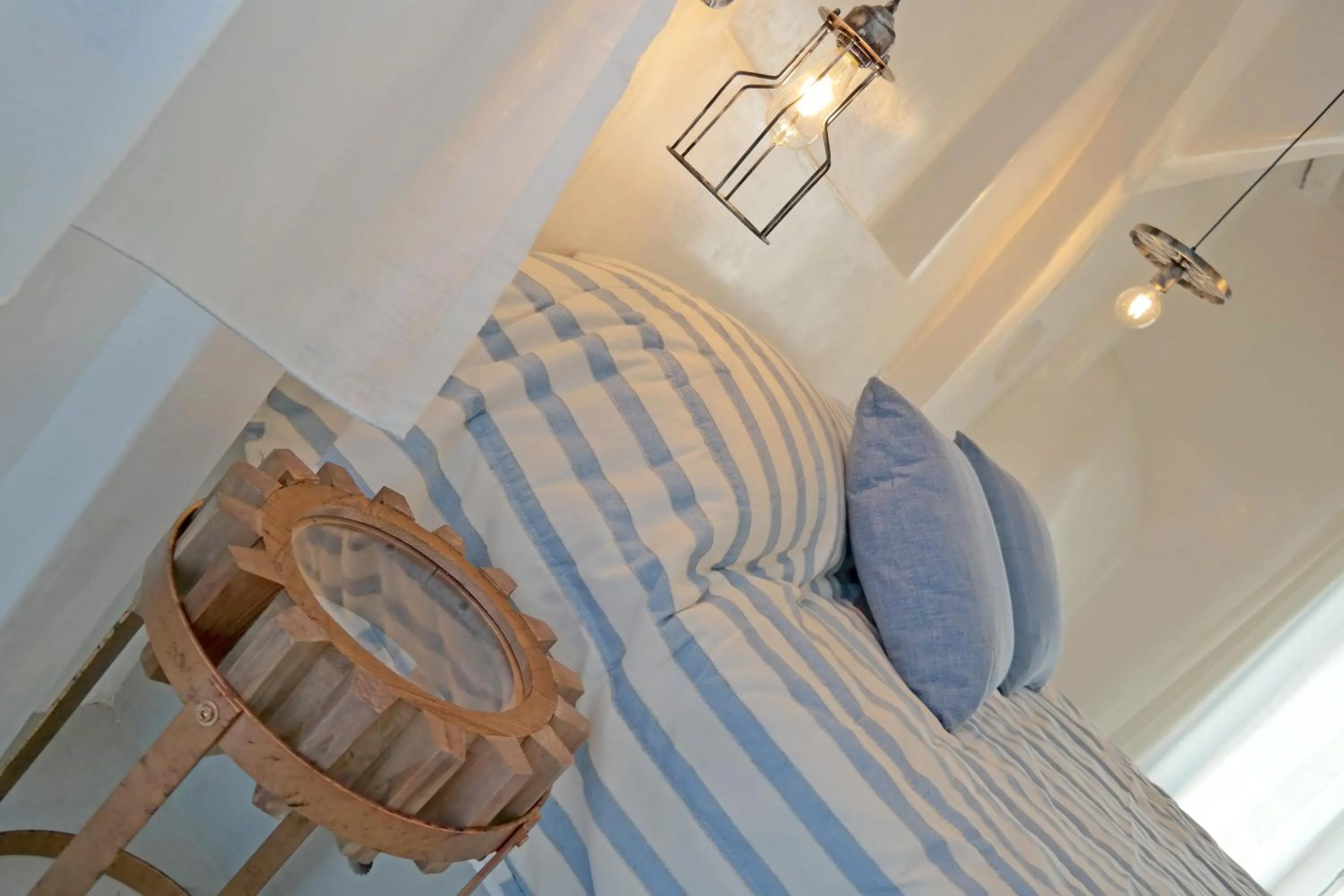 Bedroom, Bed in Annio studios