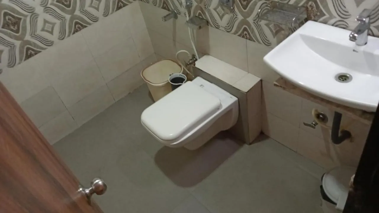 Bathroom in Terminus Square