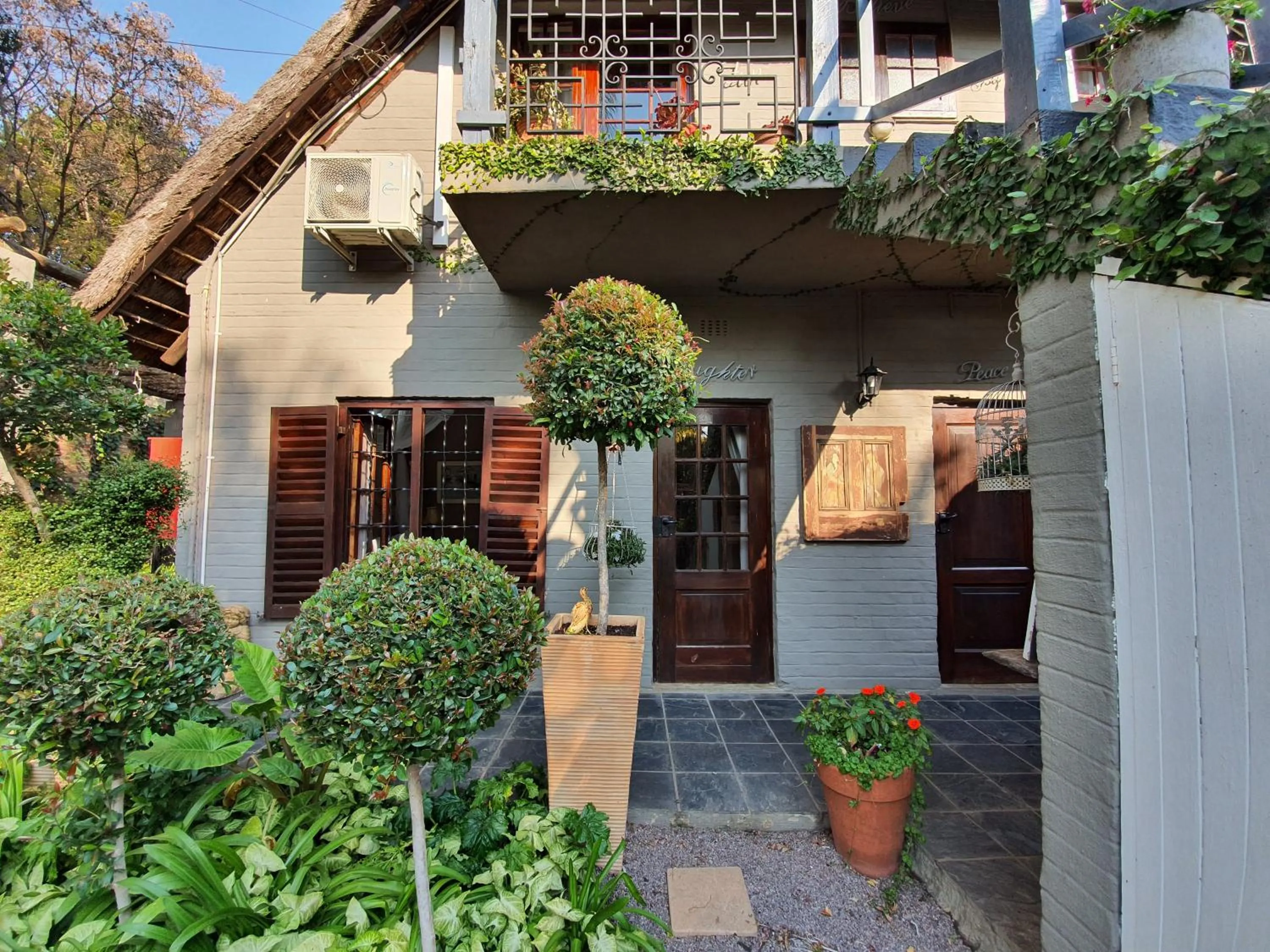 Waterhouse Guest Lodge in Waterkloof