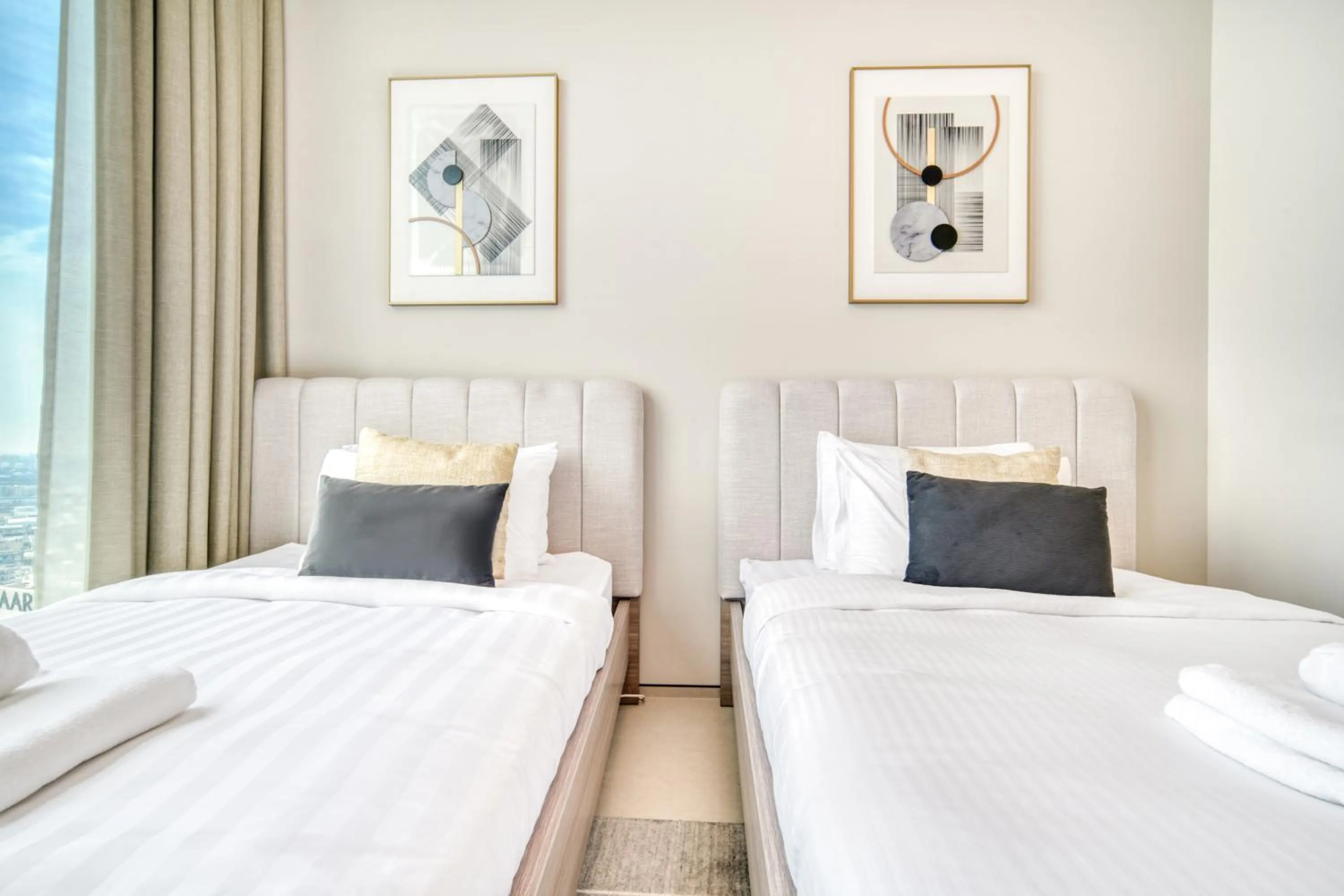 Bed in Address JBR Marina View, JBR, Dubai Marina - Mint Stay