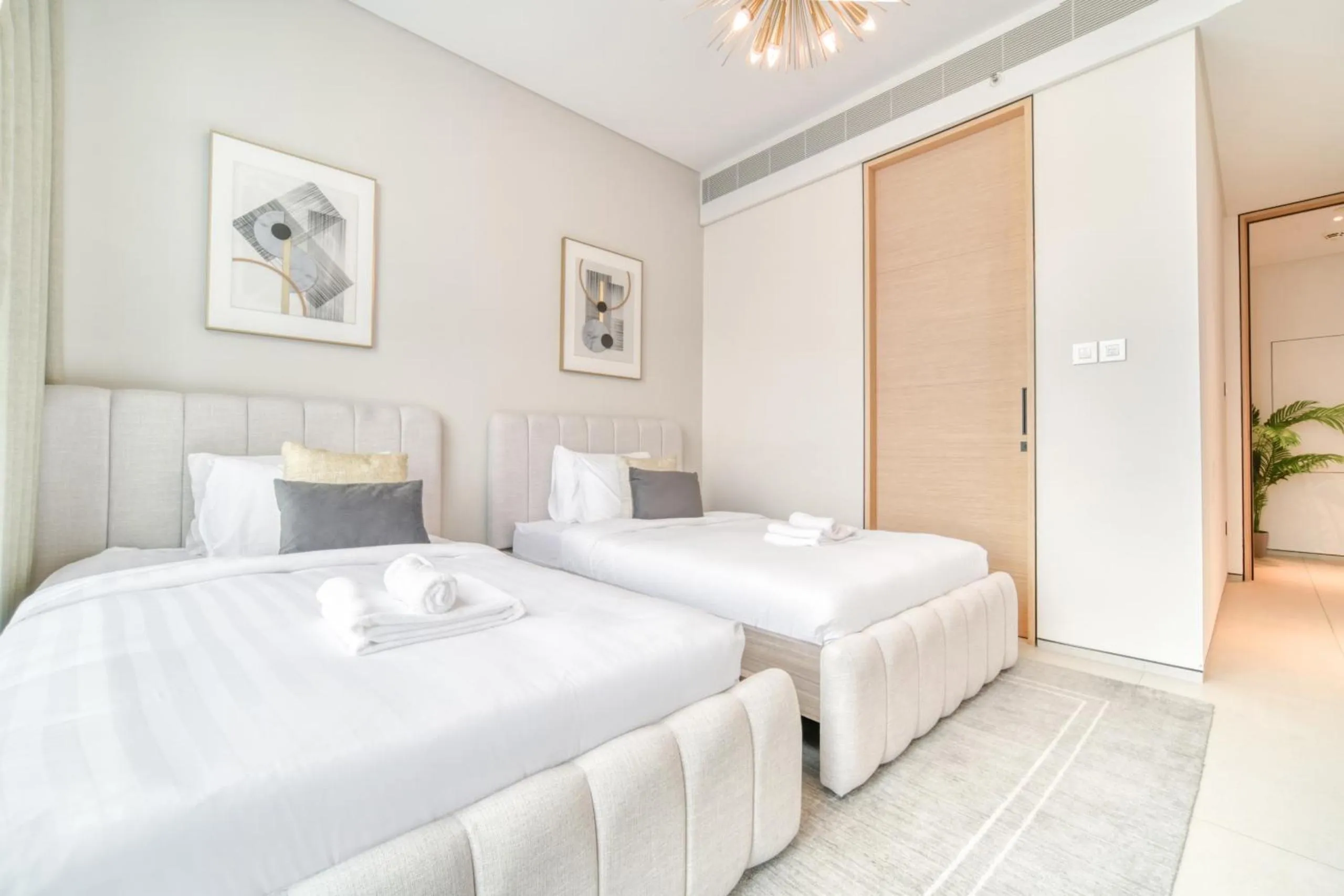 Bed in Address JBR Marina View, JBR, Dubai Marina - Mint Stay