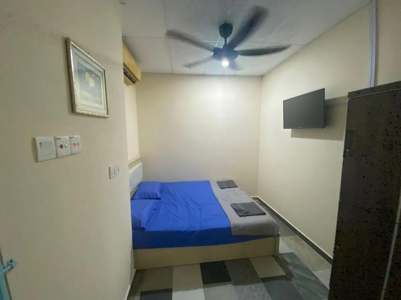 Bedroom in Hotel O Ray Yan Guesthouse