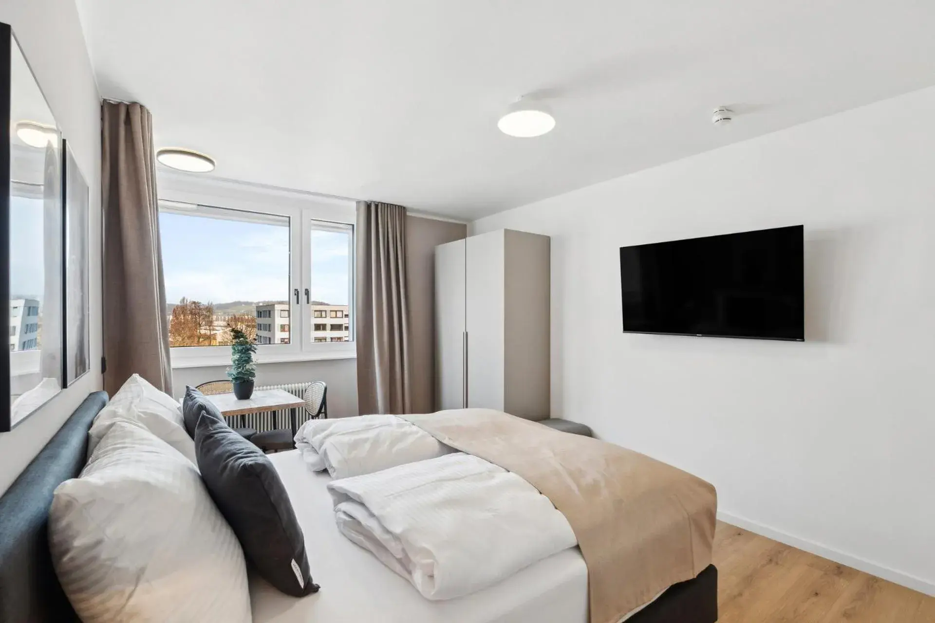 Bed in Limehome Salzburg Sterneckstr Bed in Limehome Salzburg Sterneckstr