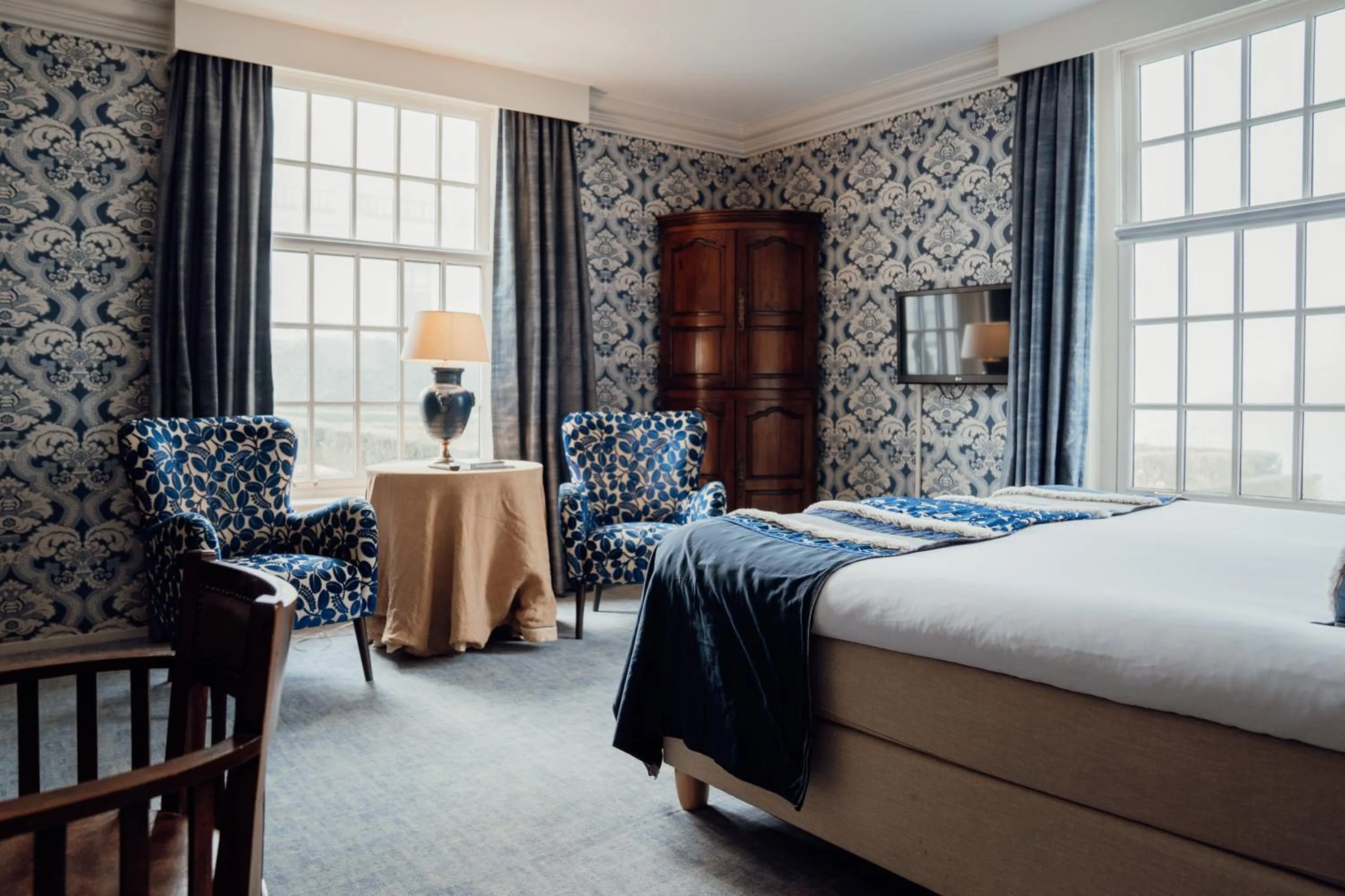 Bed in Kasteel Engelenburg - Quality Lodgings