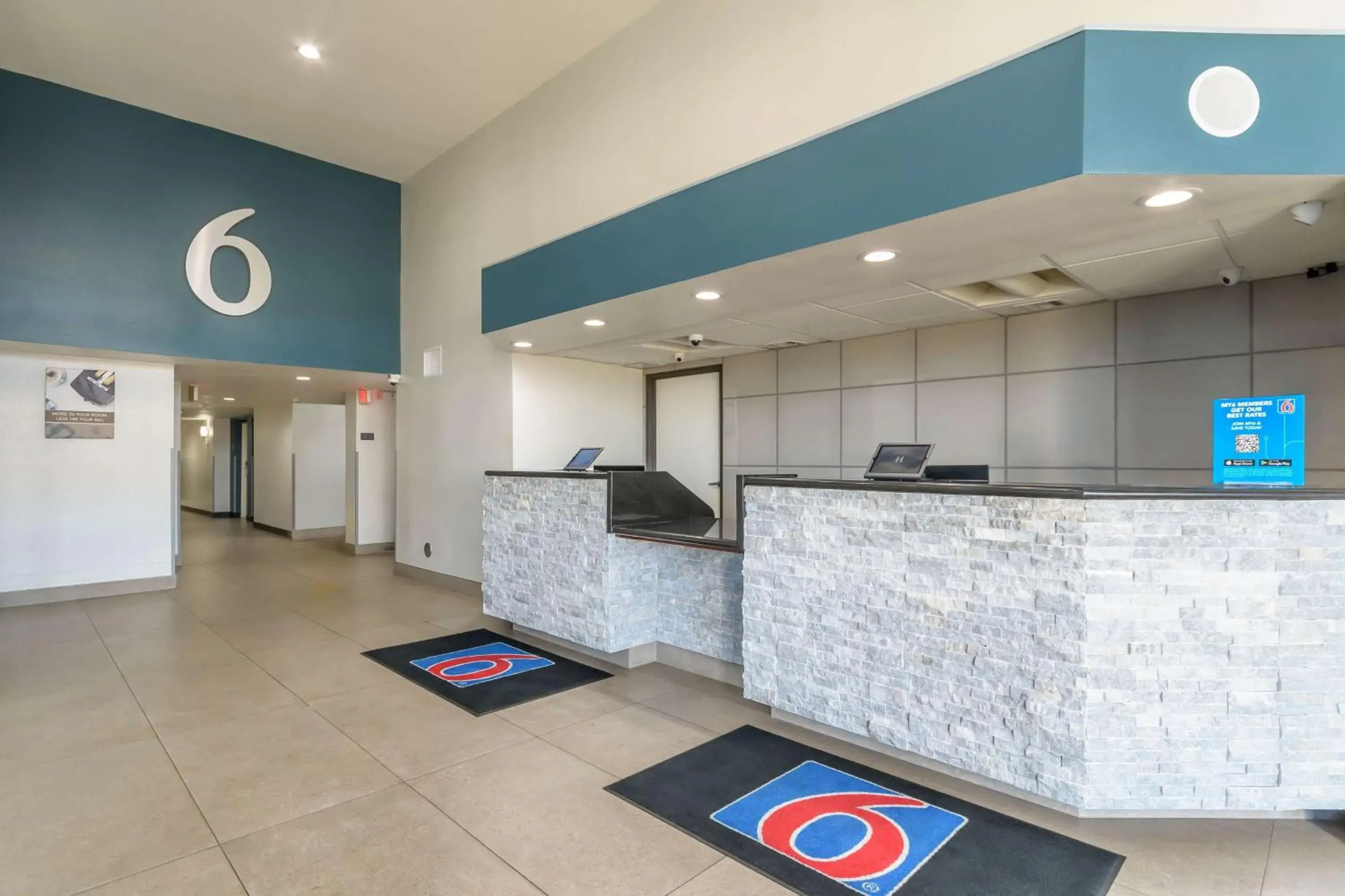 Lobby or reception in Studio 6 Suites Perris, CA Lobby or reception in Studio 6 Suites Perris, CA