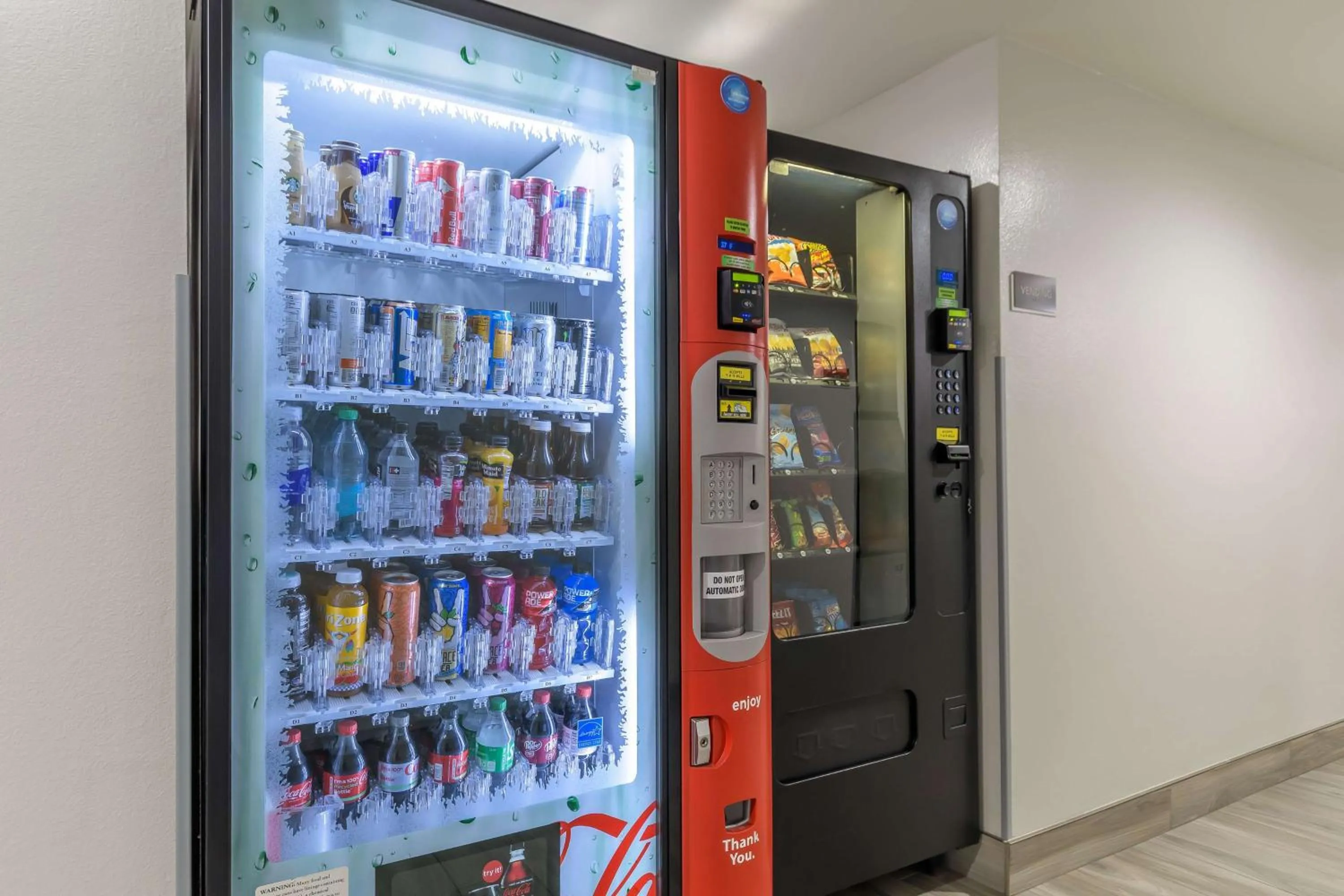 Property building in Studio 6 Suites Perris, CA