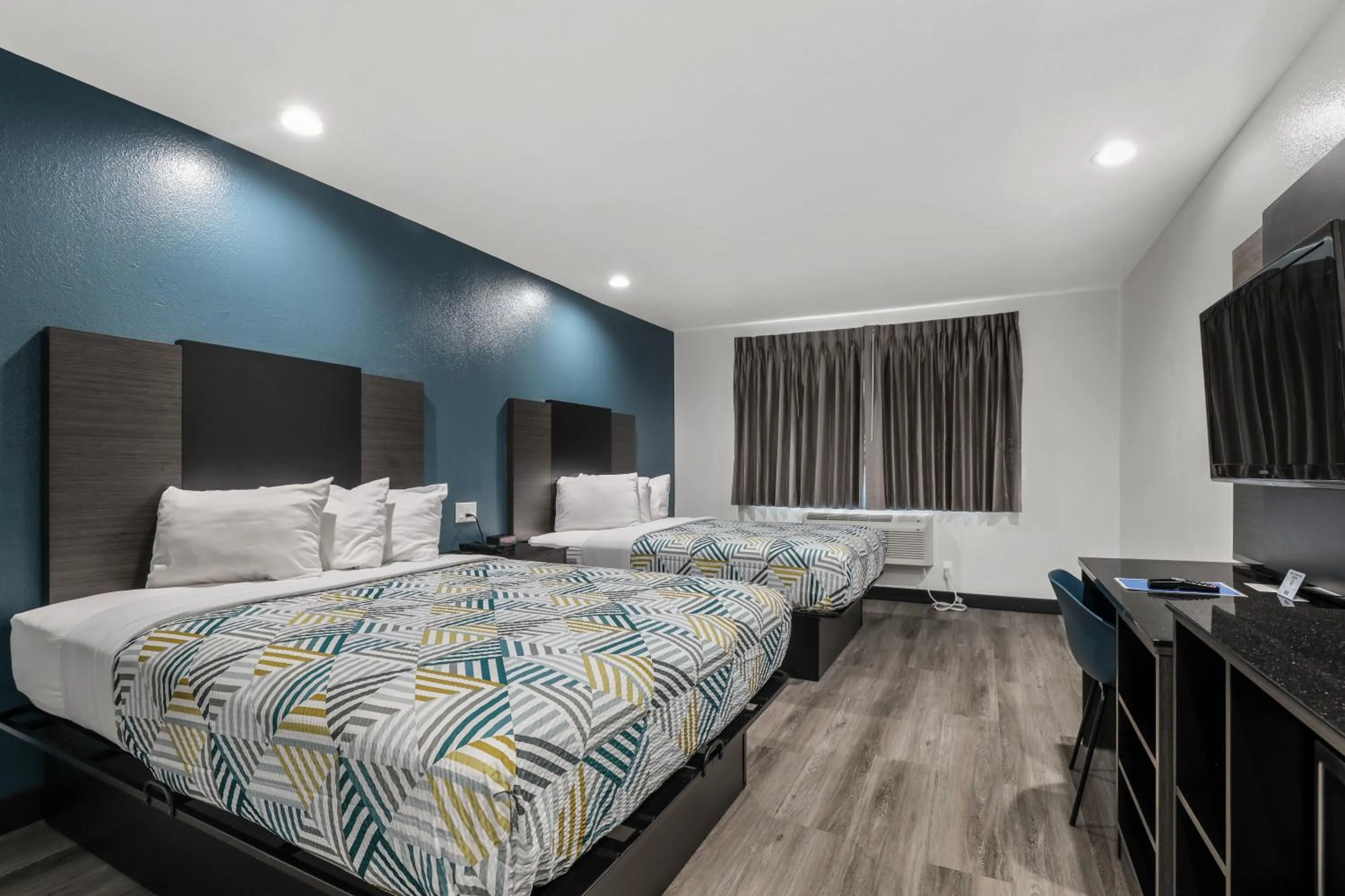 Bed in Studio 6 Suites Perris, CA