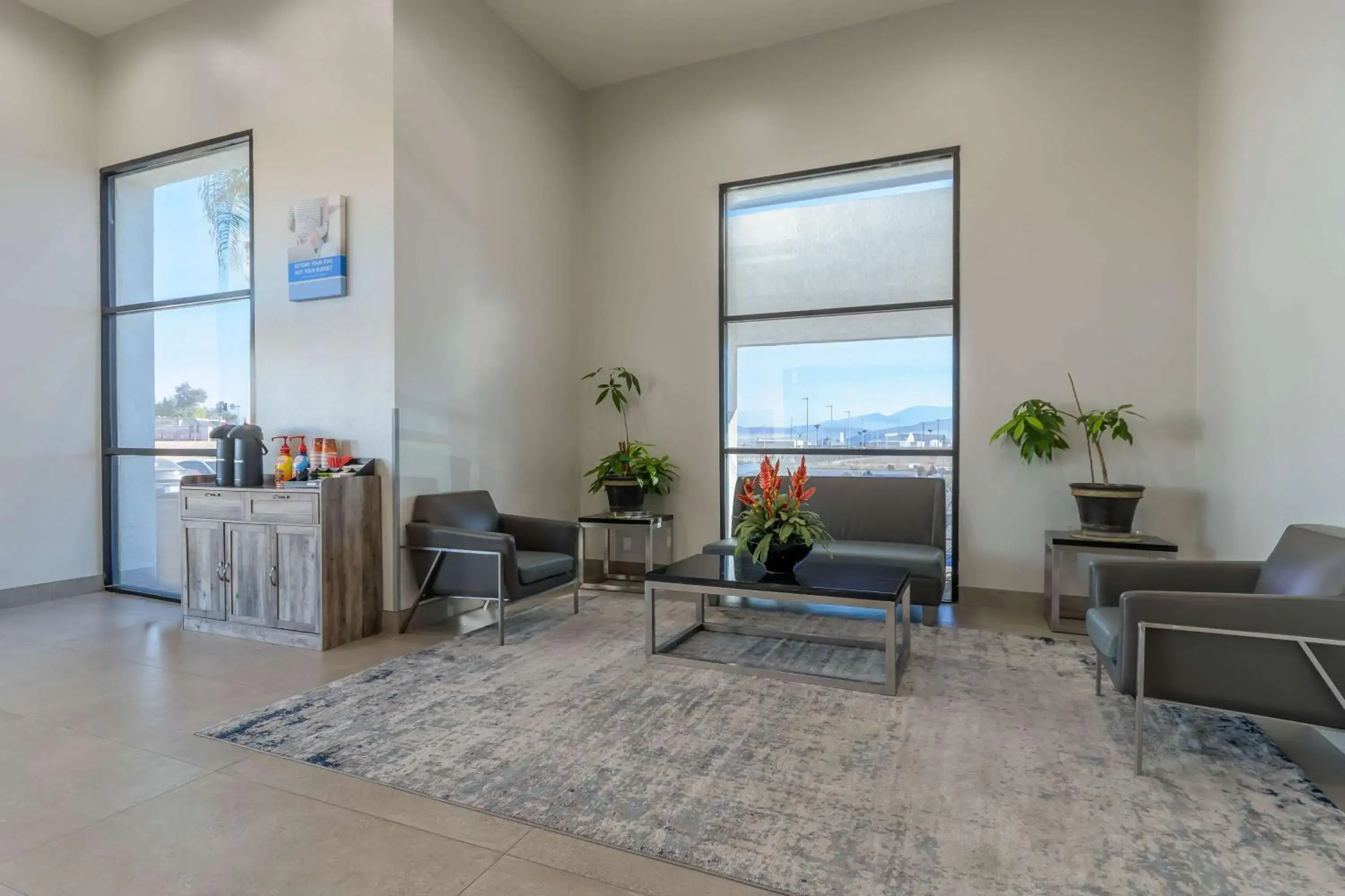 Lobby or reception in Studio 6 Suites Perris, CA Lobby or reception in Studio 6 Suites Perris, CA
