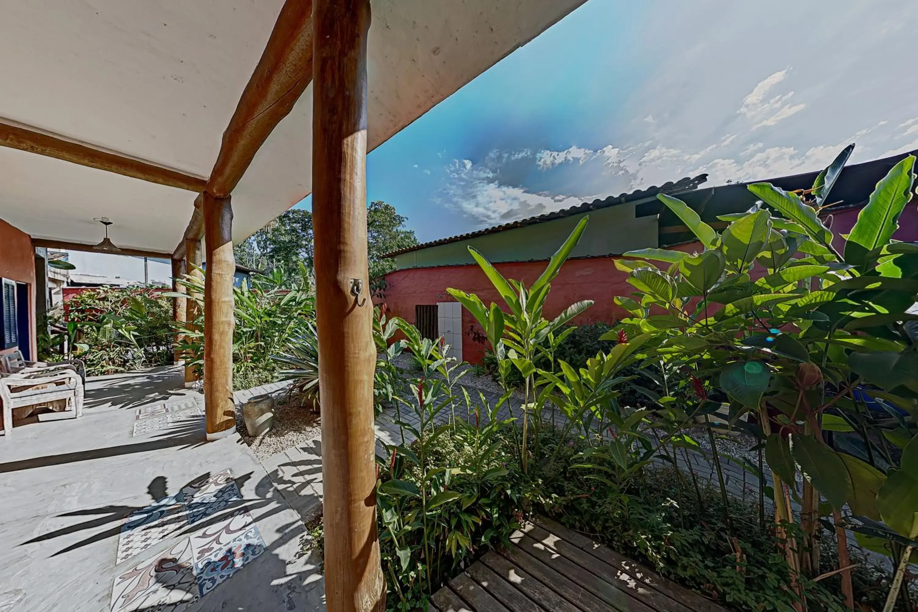 Triple Room with Private Bathroom - single occupancy in Pousada Canto do Dado Praia de Itamambuca Triple Room with Private Bathroom - single occupancy in Pousada Canto do Dado Praia de Itamambuca