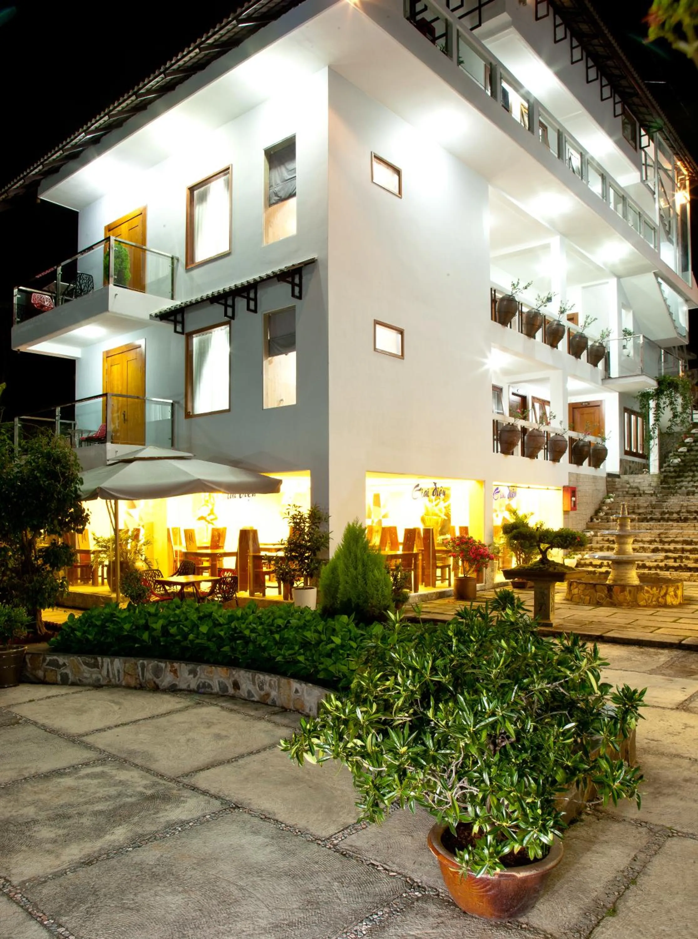 Facade/entrance in Melody Hotel