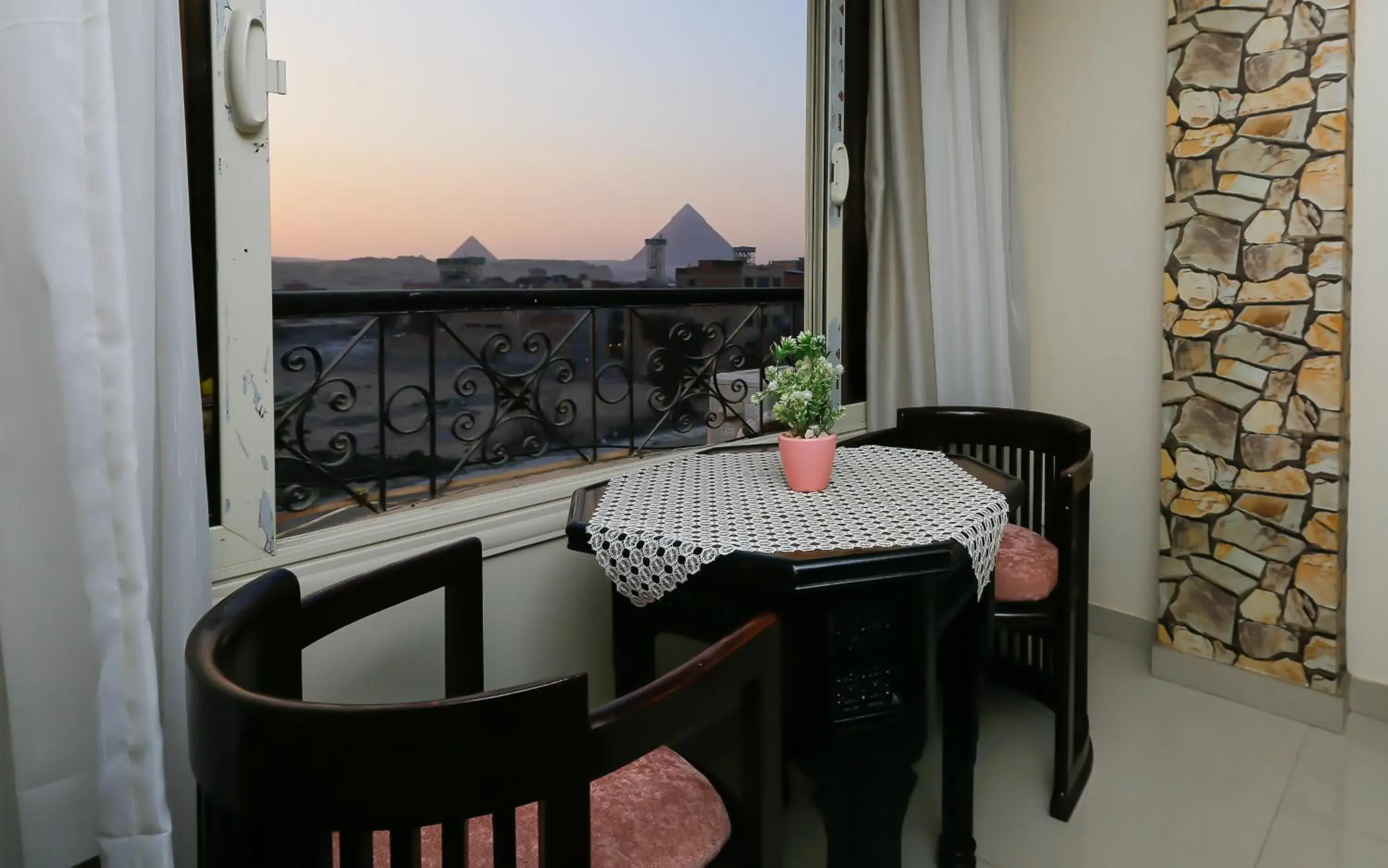 Deluxe Apartment in Diamond Pyramids View Inn Deluxe Apartment in Diamond Pyramids View Inn