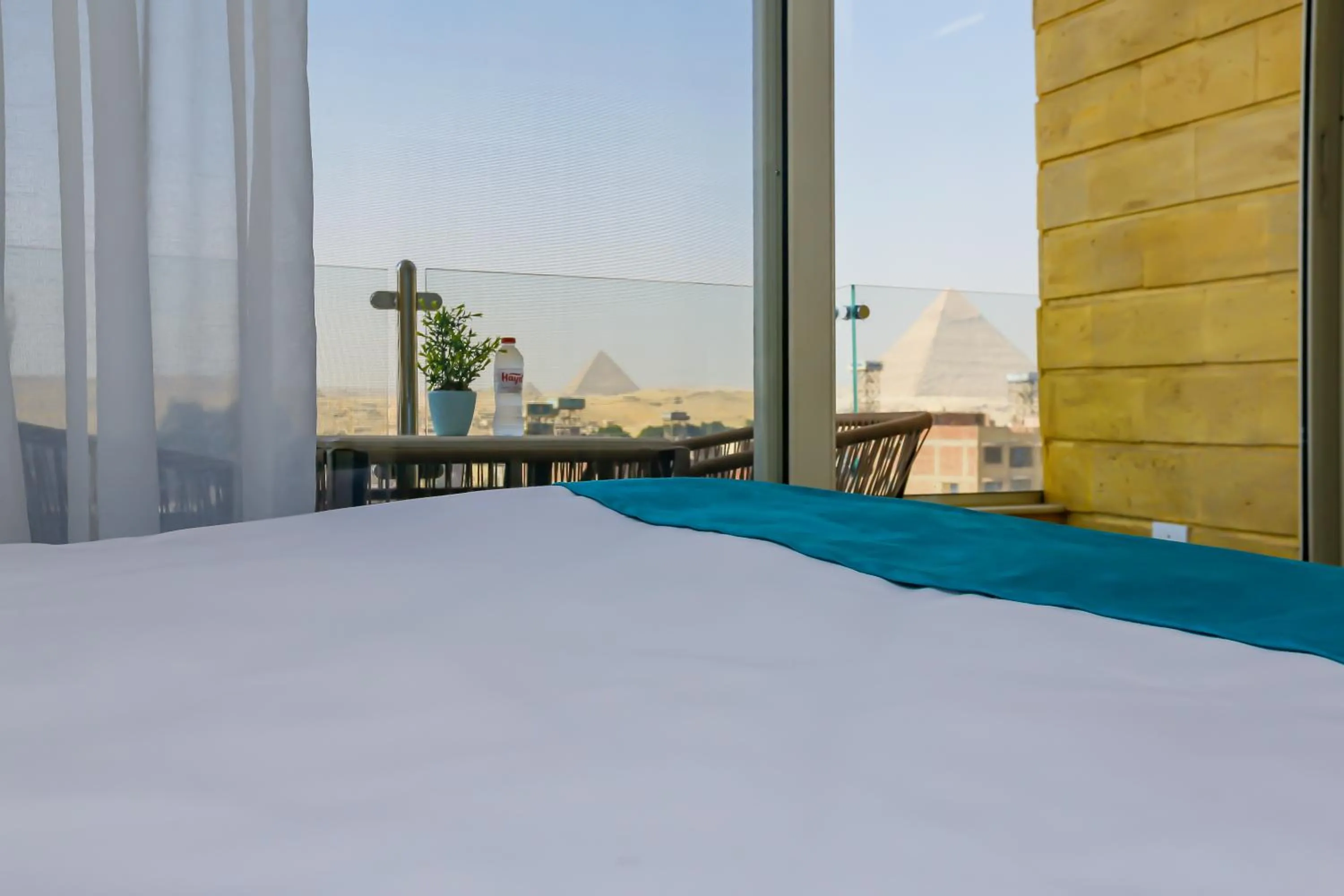 Diamond Pyramids View Inn