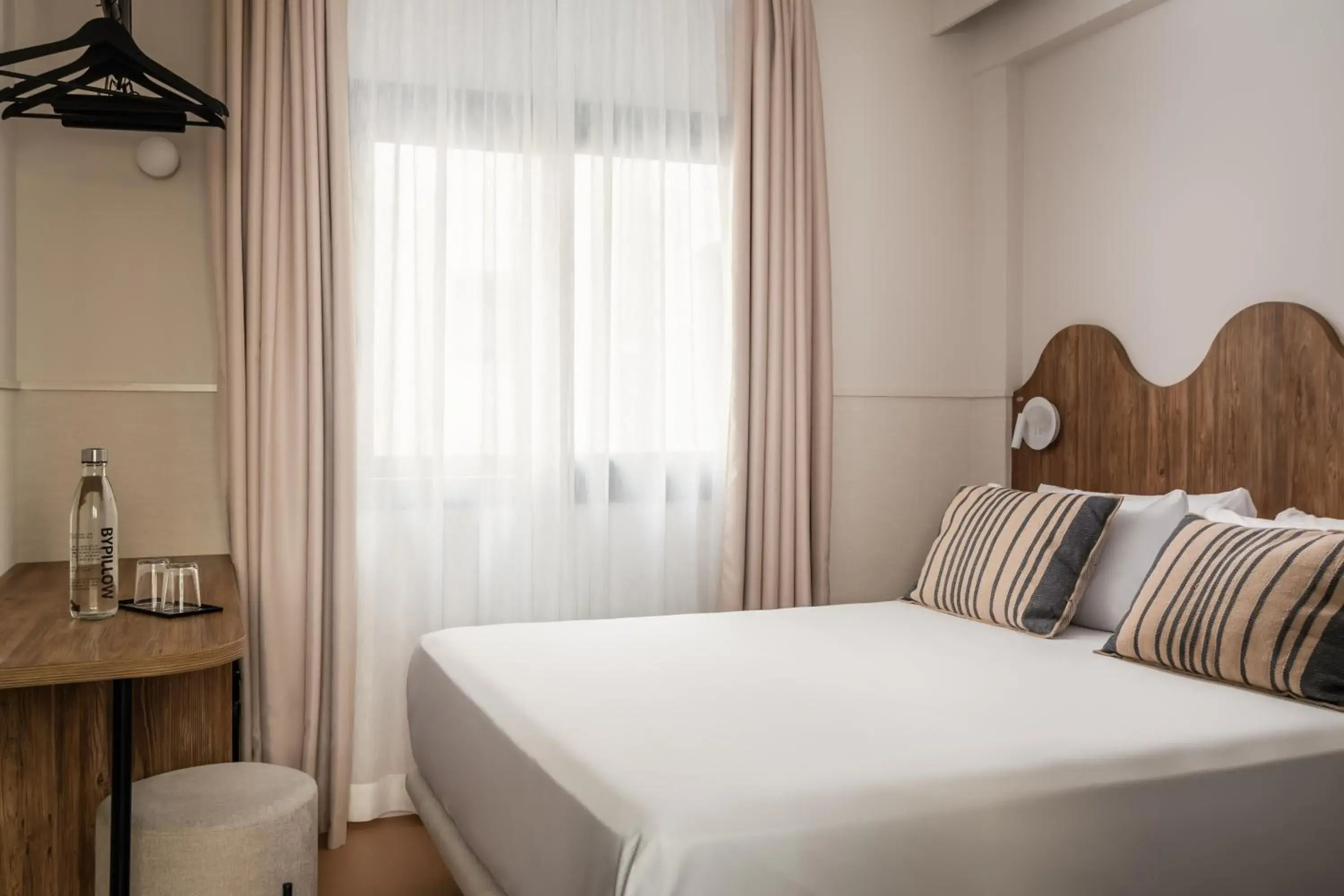 Bed in BYPILLOW Paseo Bed in BYPILLOW Paseo