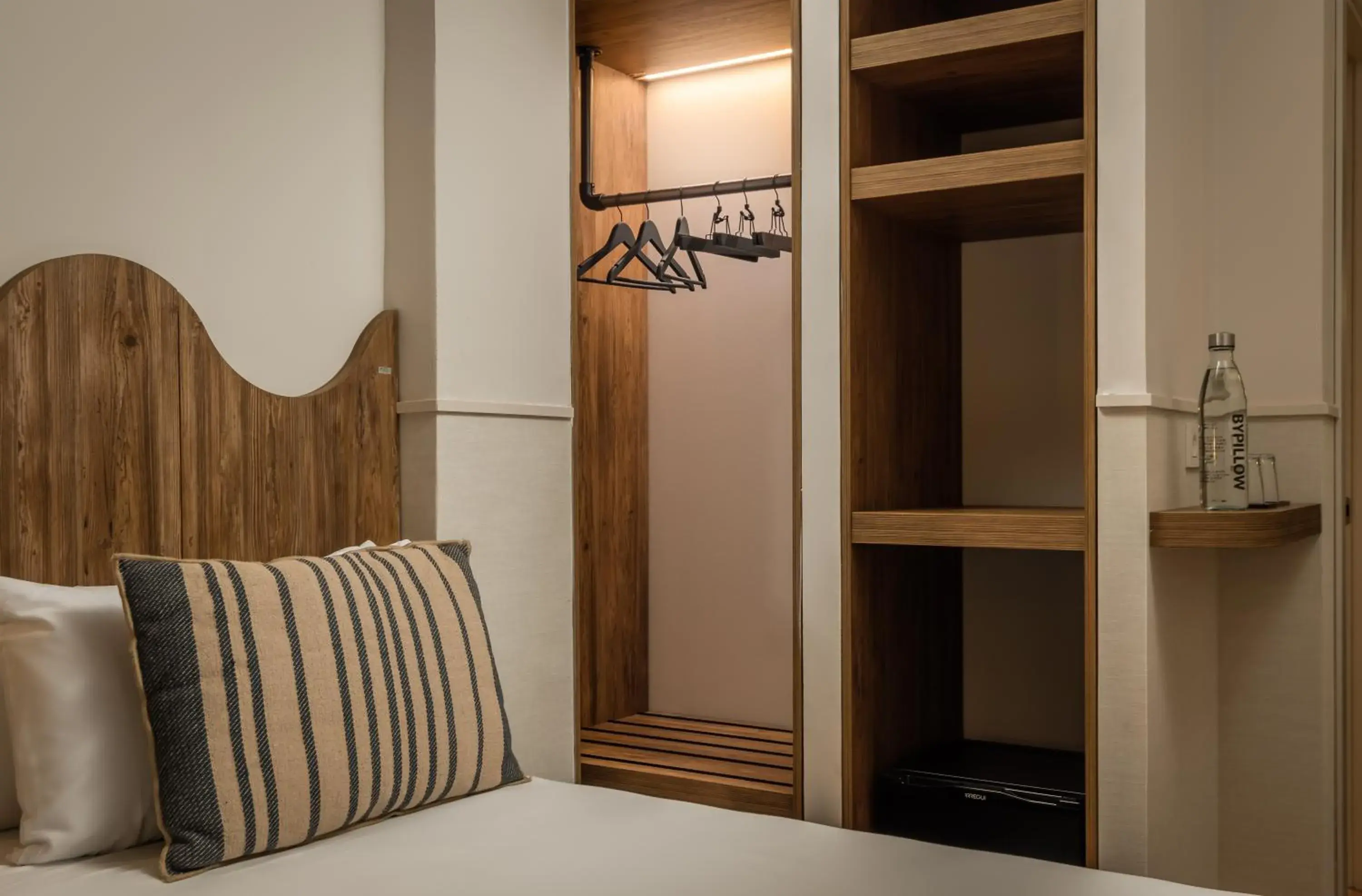 Twin Room in BYPILLOW Paseo Twin Room in BYPILLOW Paseo