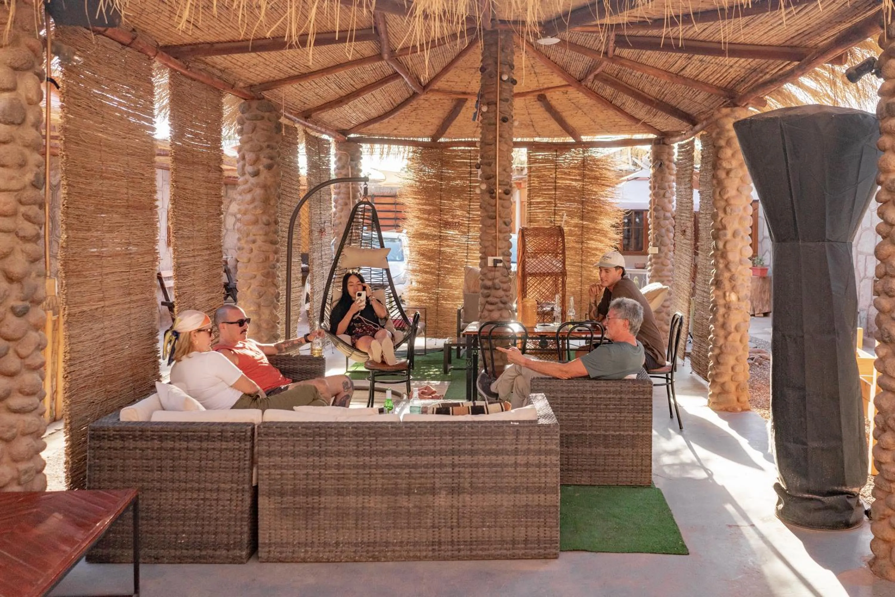 People in Hostal Katarpe