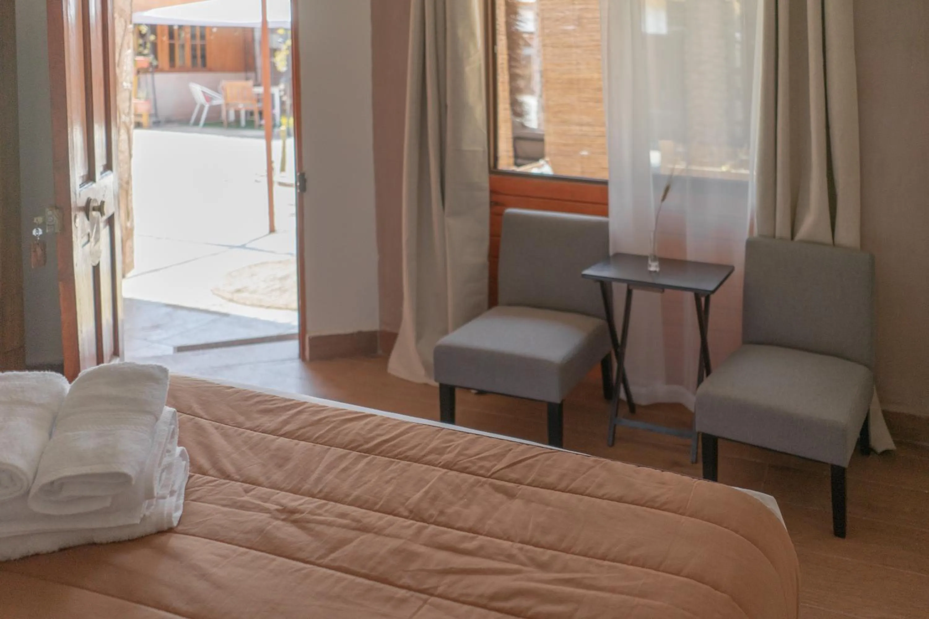 Bedroom, Bed in Hostal Katarpe