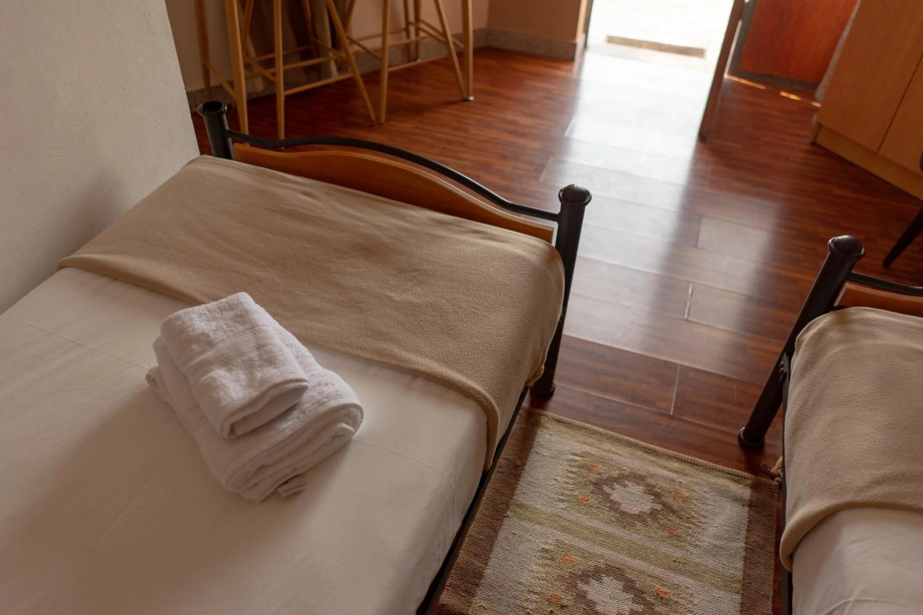 View (from property/room), Bed in Hostal Katarpe