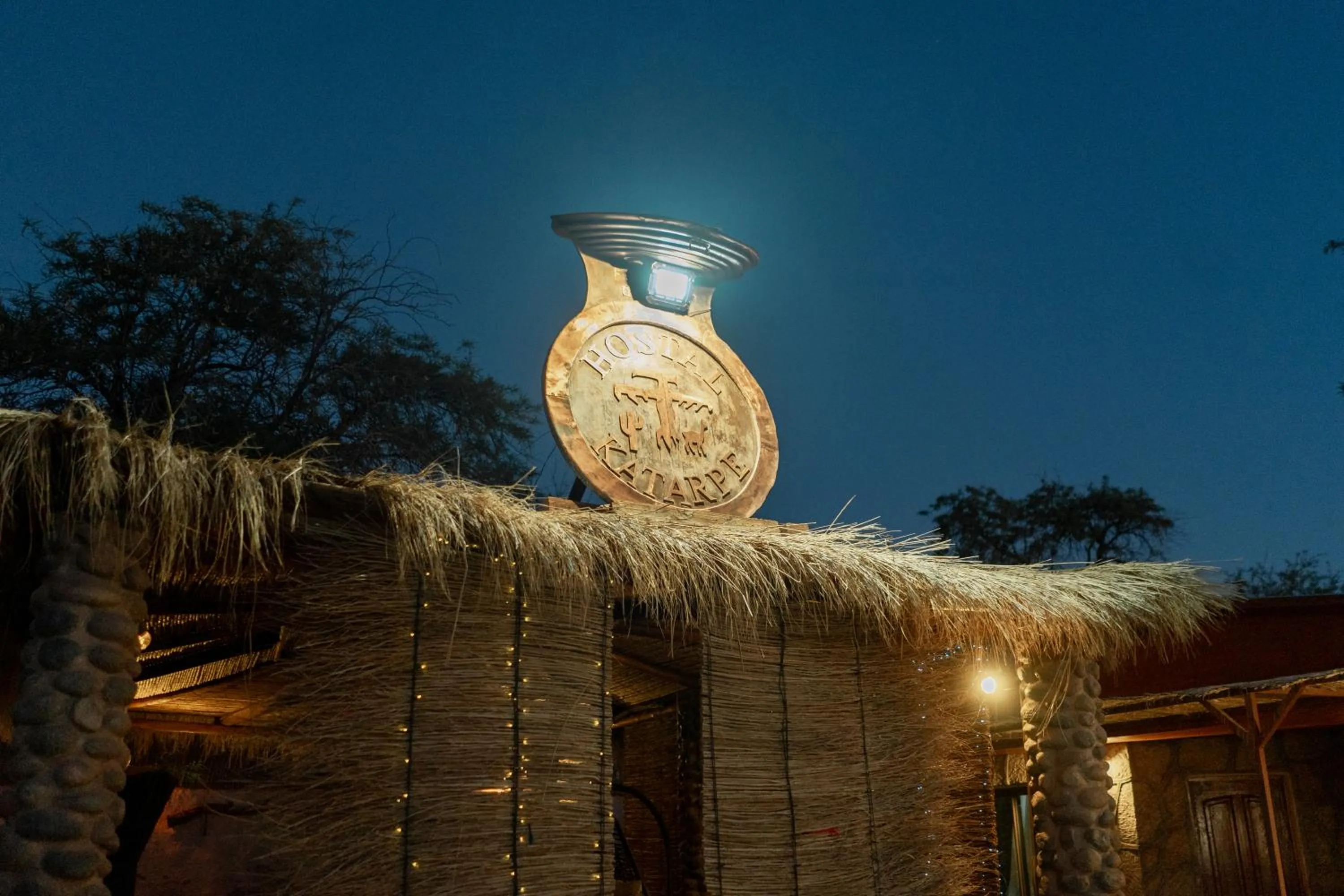 Night in Hostal Katarpe