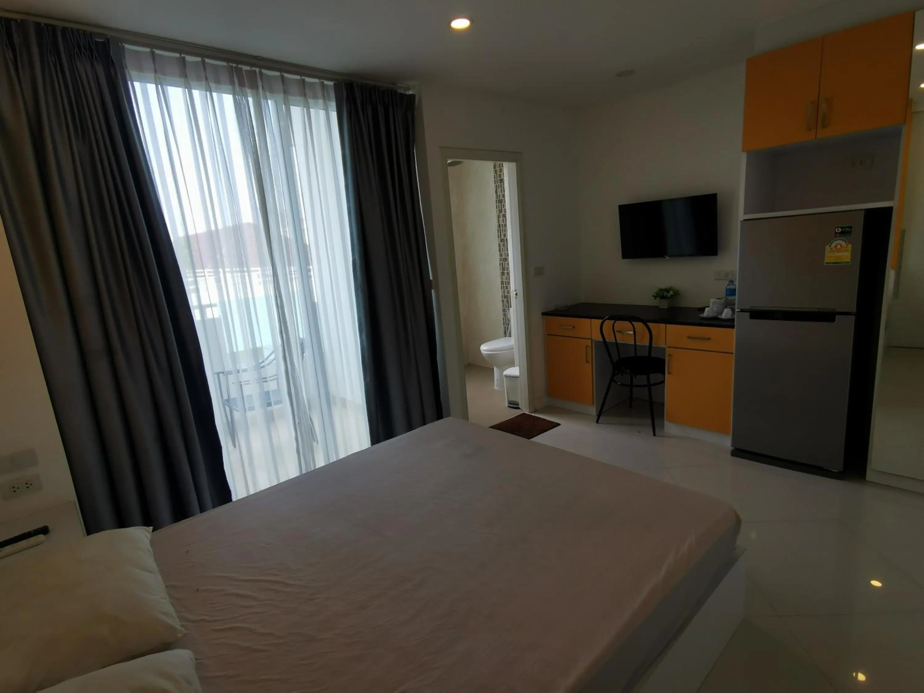 Daisy Residence