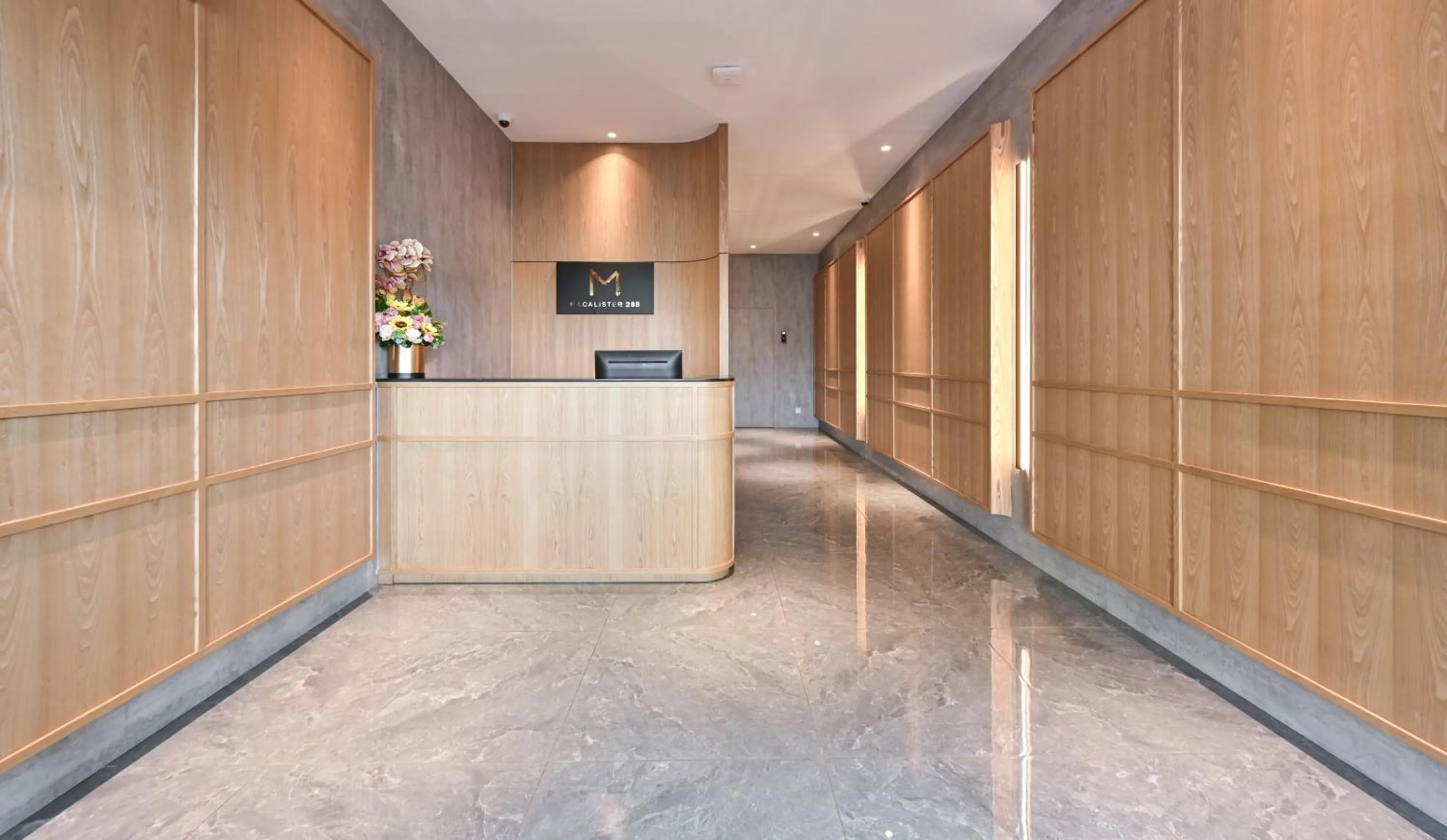 Lobby or reception in Macalister 288