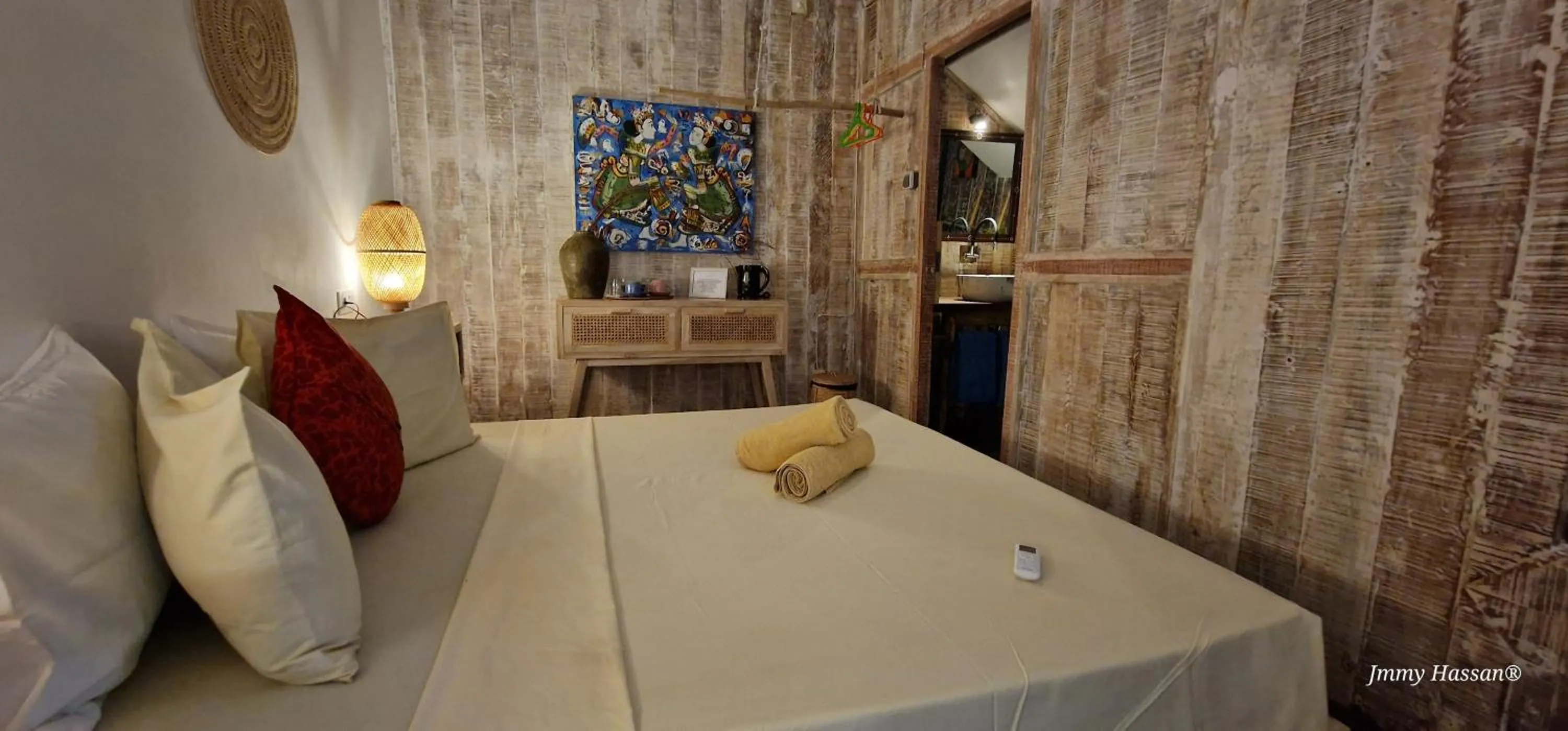 Bed in Villas Light House - Eco-Traditional Joglo