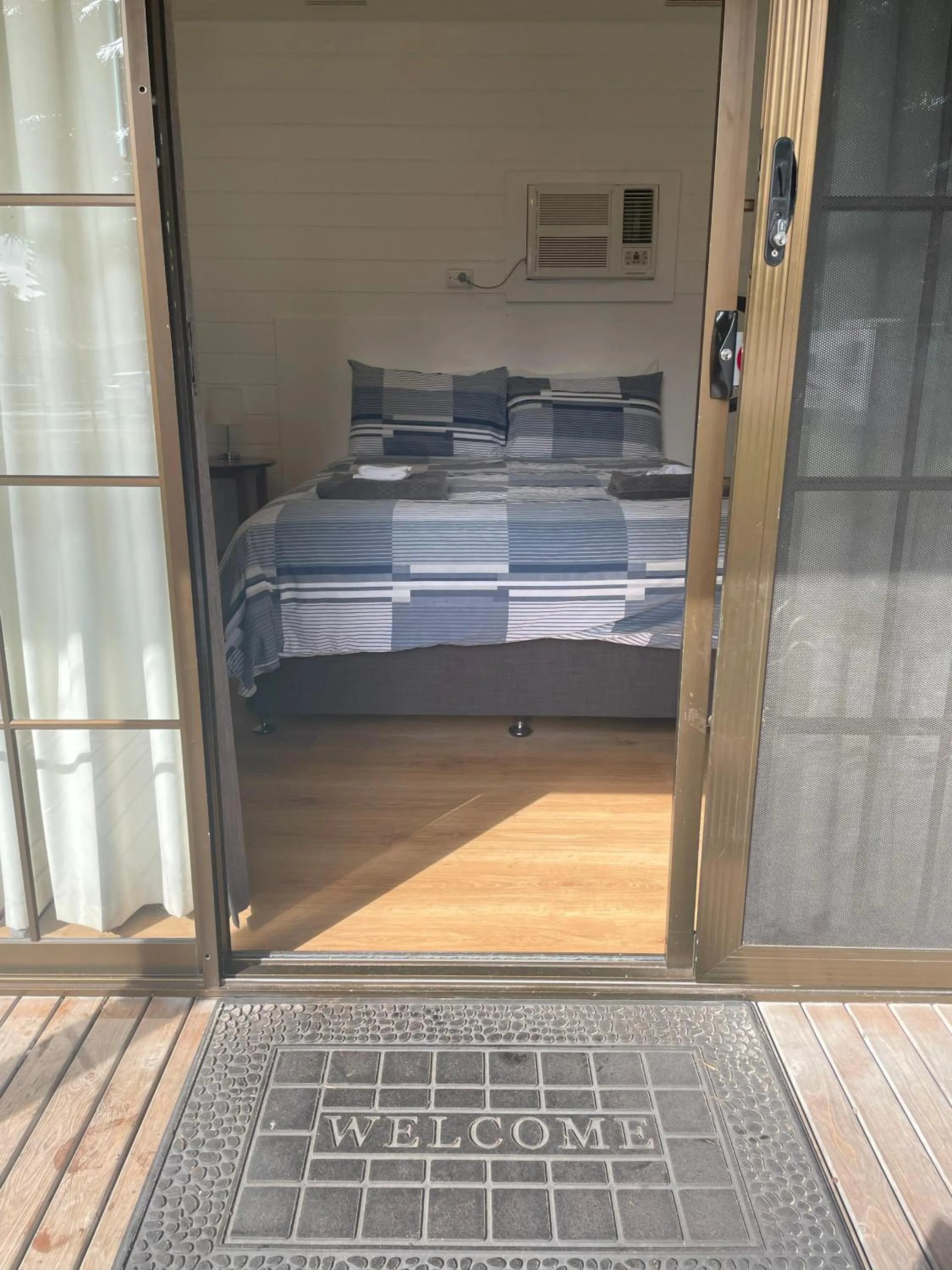 Bed in Surfside Holiday Park Warrnambool
