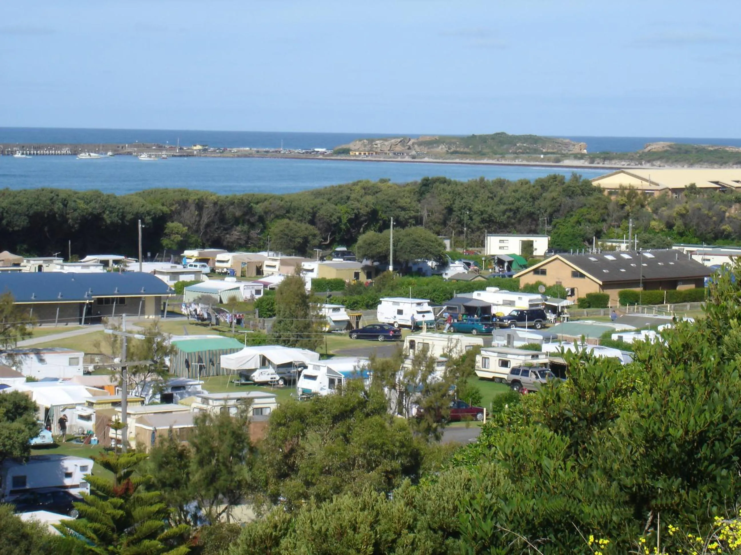Sea view in Surfside Holiday Park Warrnambool