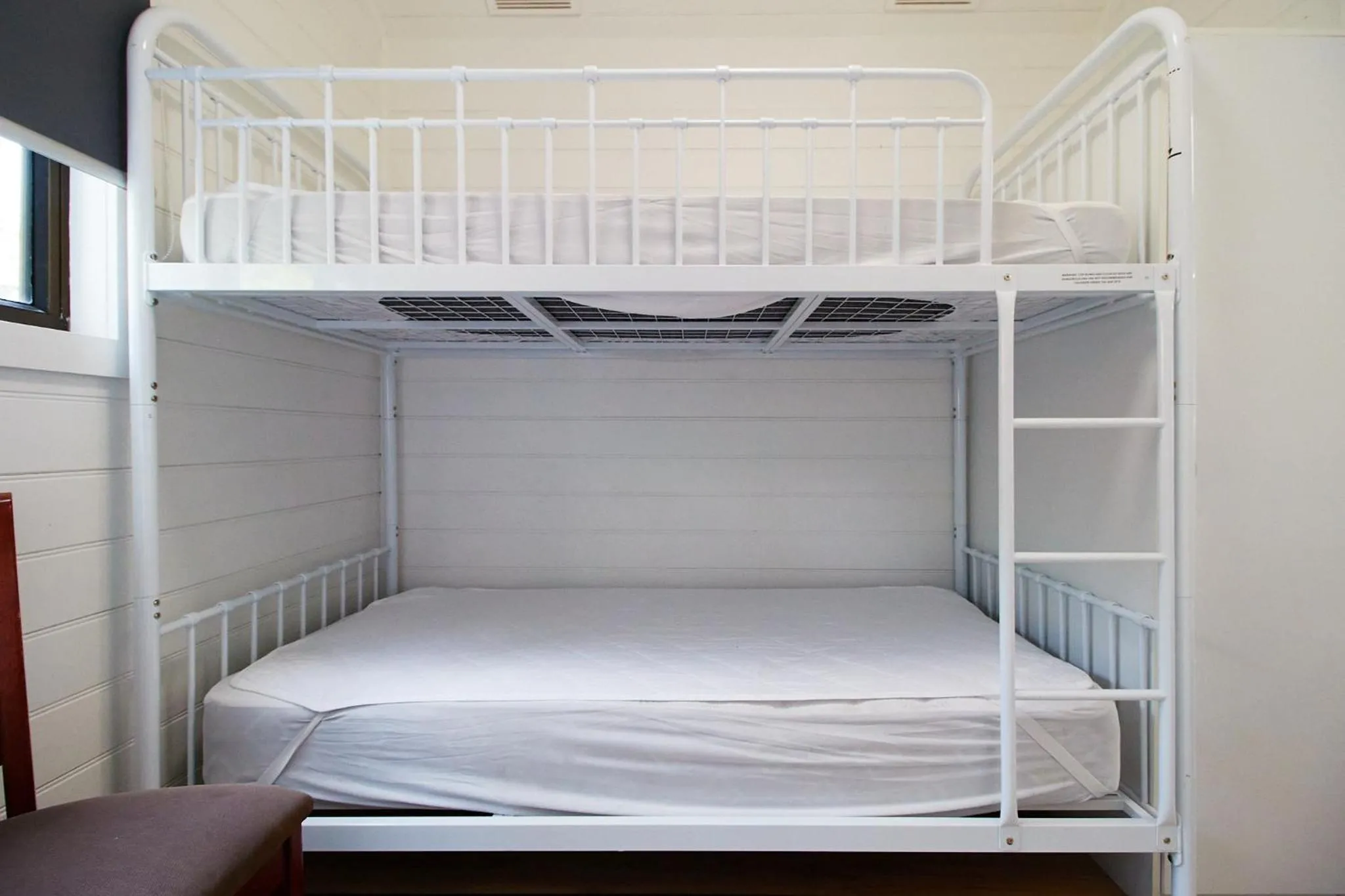 Bed in Surfside Holiday Park Warrnambool