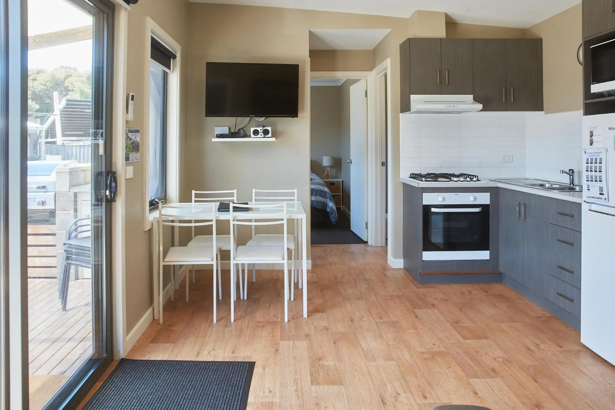 Kitchen or kitchenette in Surfside Holiday Park Warrnambool