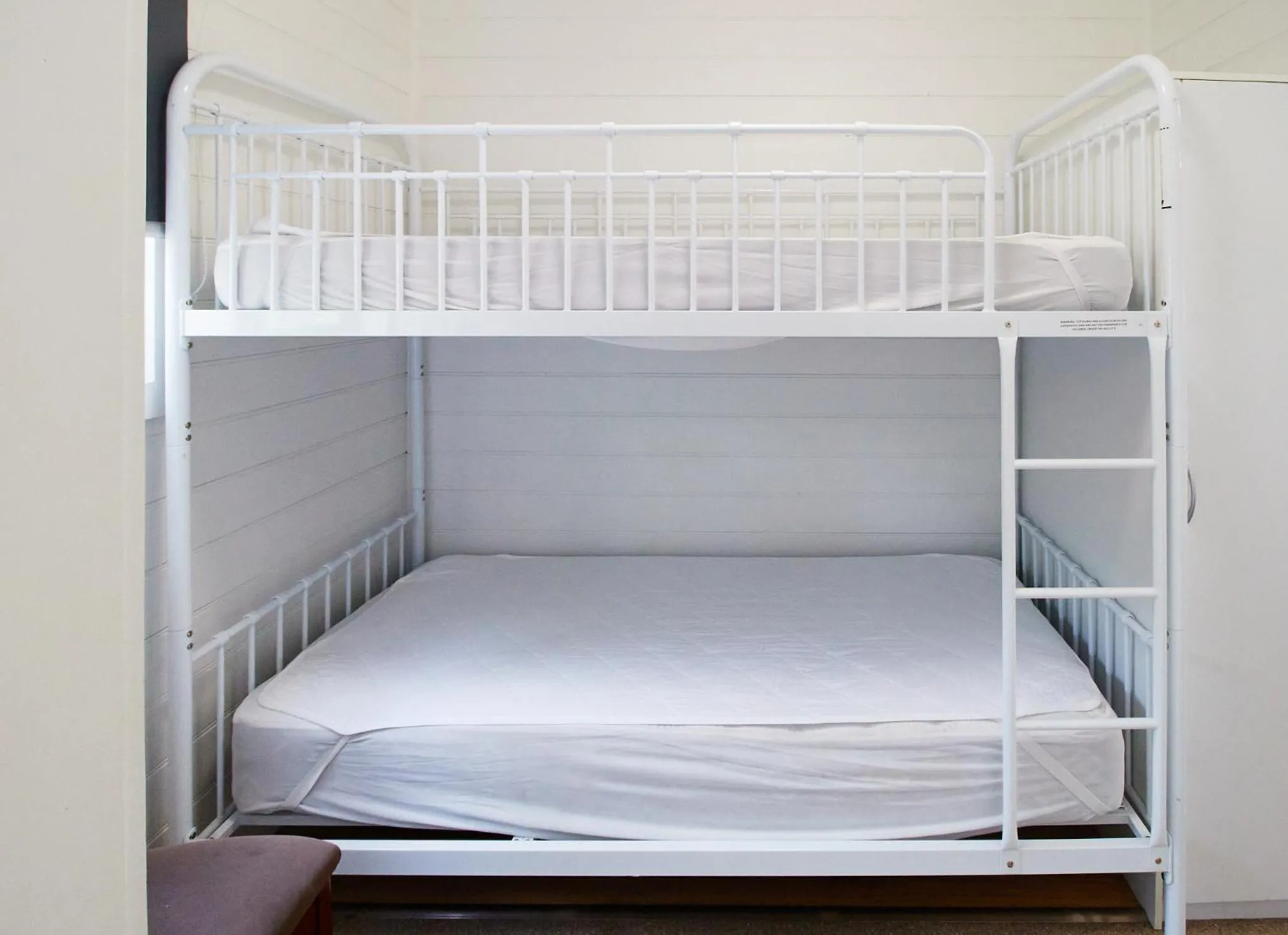 Bed in Surfside Holiday Park Warrnambool
