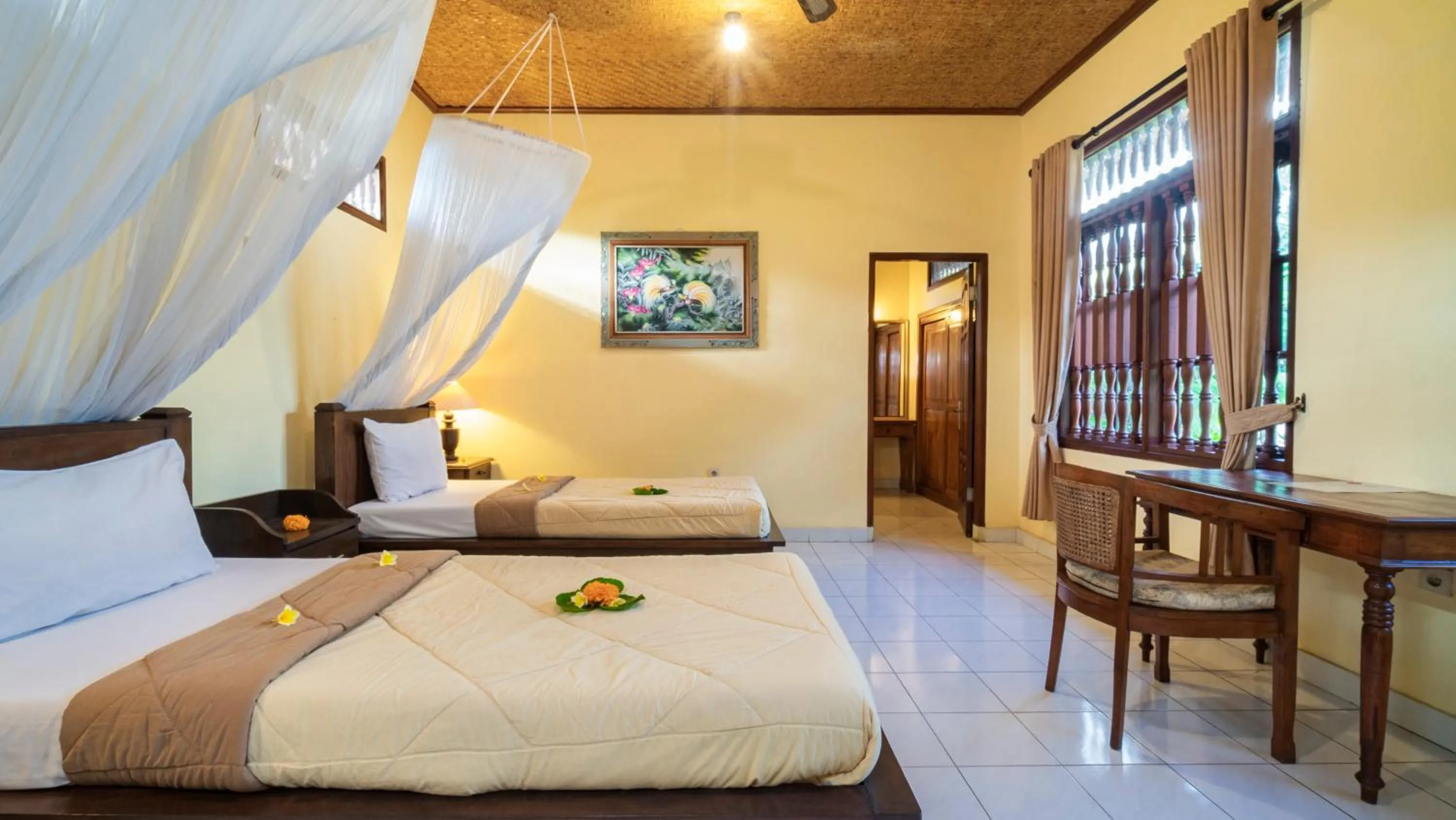 Bed in Cafe Wayan Cottages Senggigi