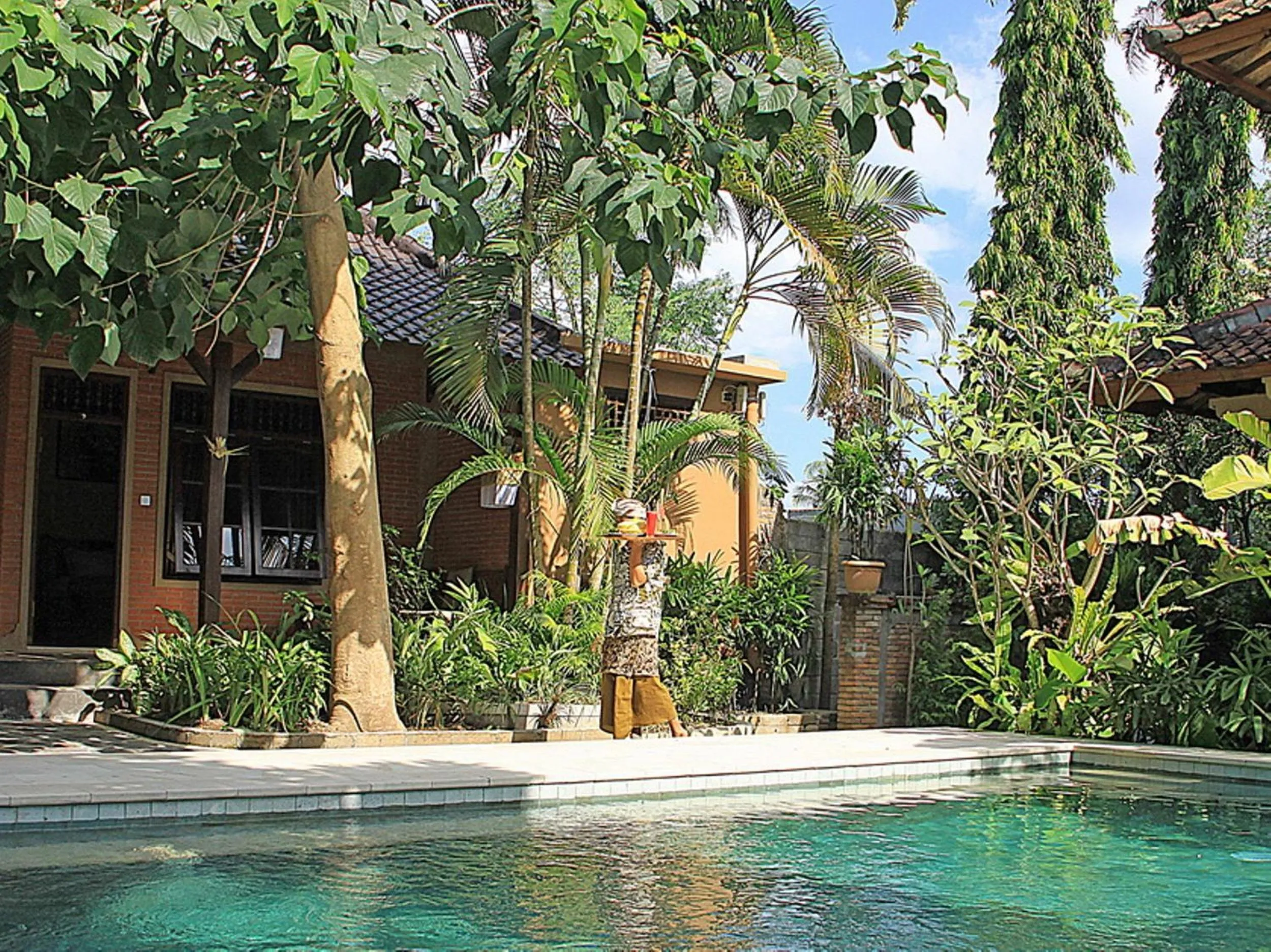 Swimming pool in Cafe Wayan Cottages Senggigi