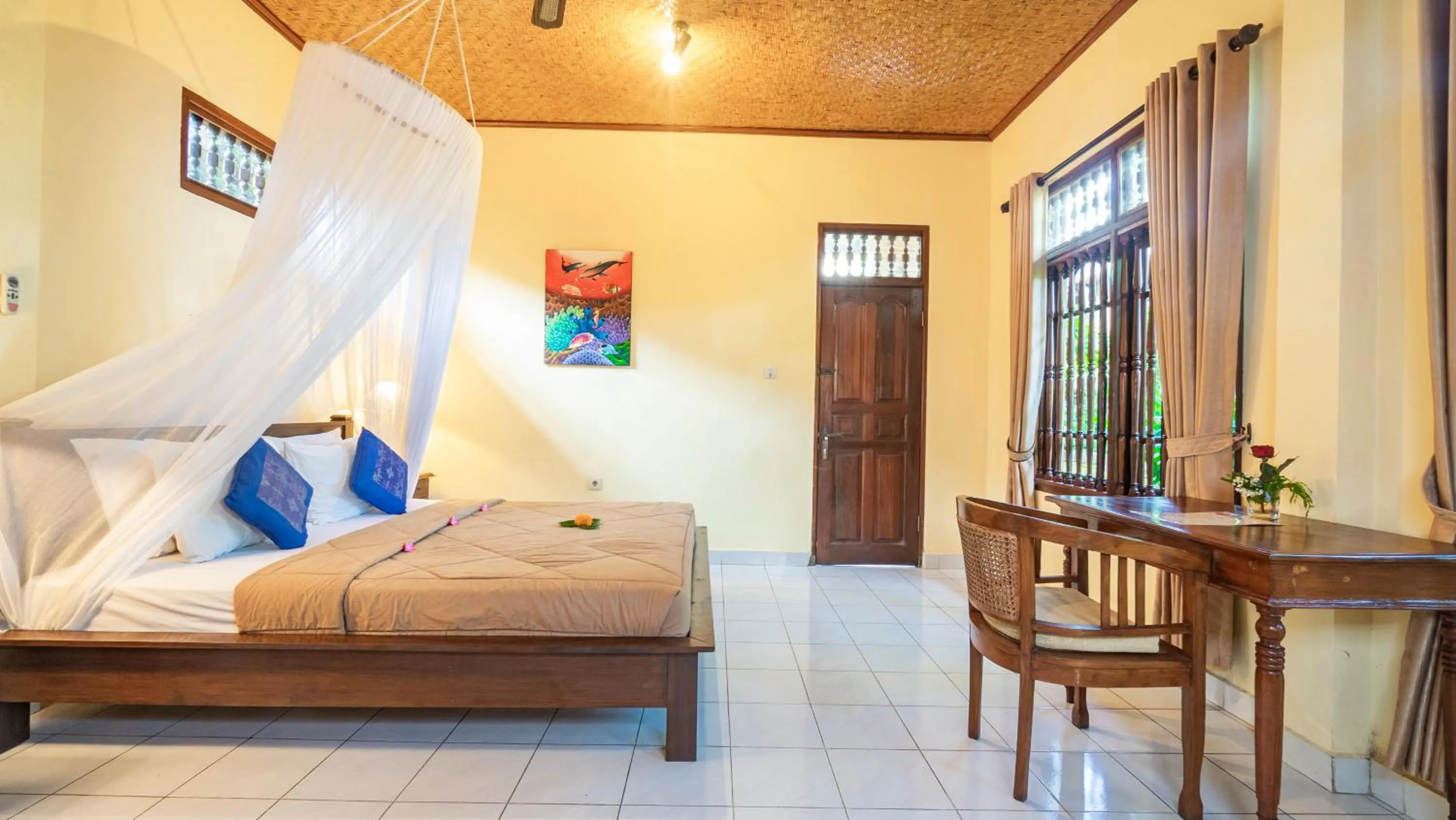 Bedroom, Bed in Cafe Wayan Cottages Senggigi