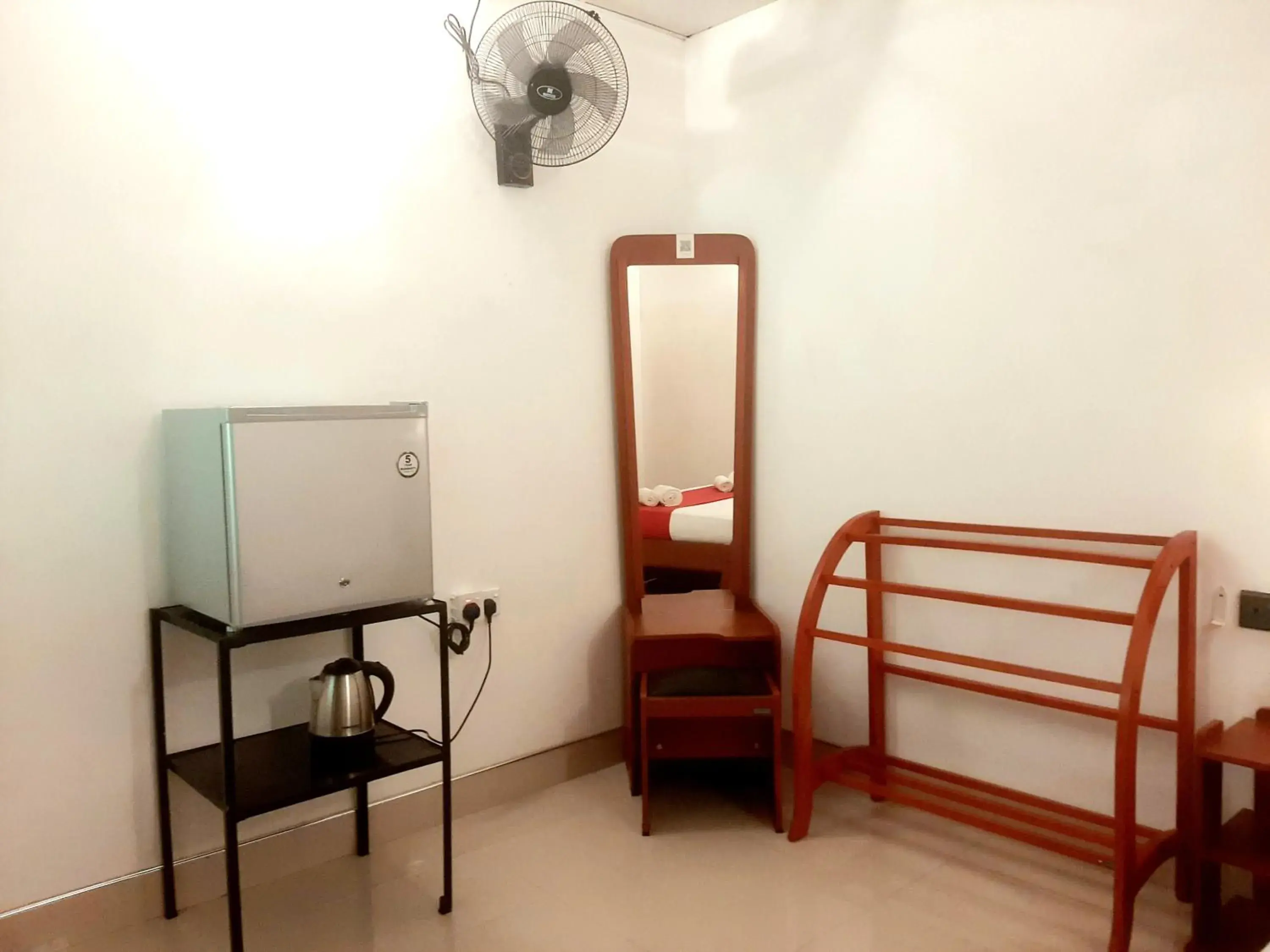 Double Room with Balcony in Palitha Homestay Double Room with Balcony in Palitha Homestay